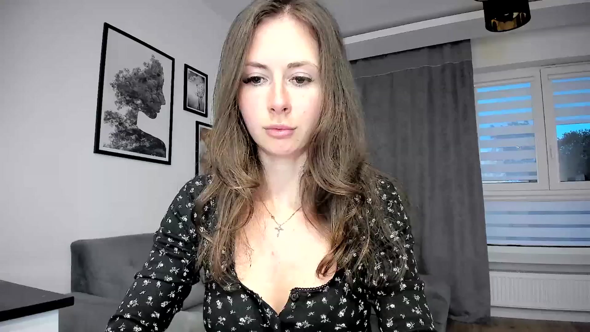 Gallery image thumbnail from Amber_Fry's myfreecams stream on, 04/22/2024, 18:12 image 14 of 20
