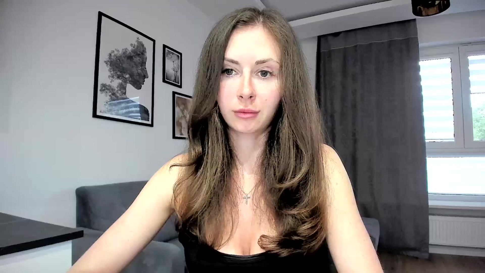Gallery image thumbnail from Amber_Fry's myfreecams stream on, 04/25/2024, 17:54 image 5 of 20