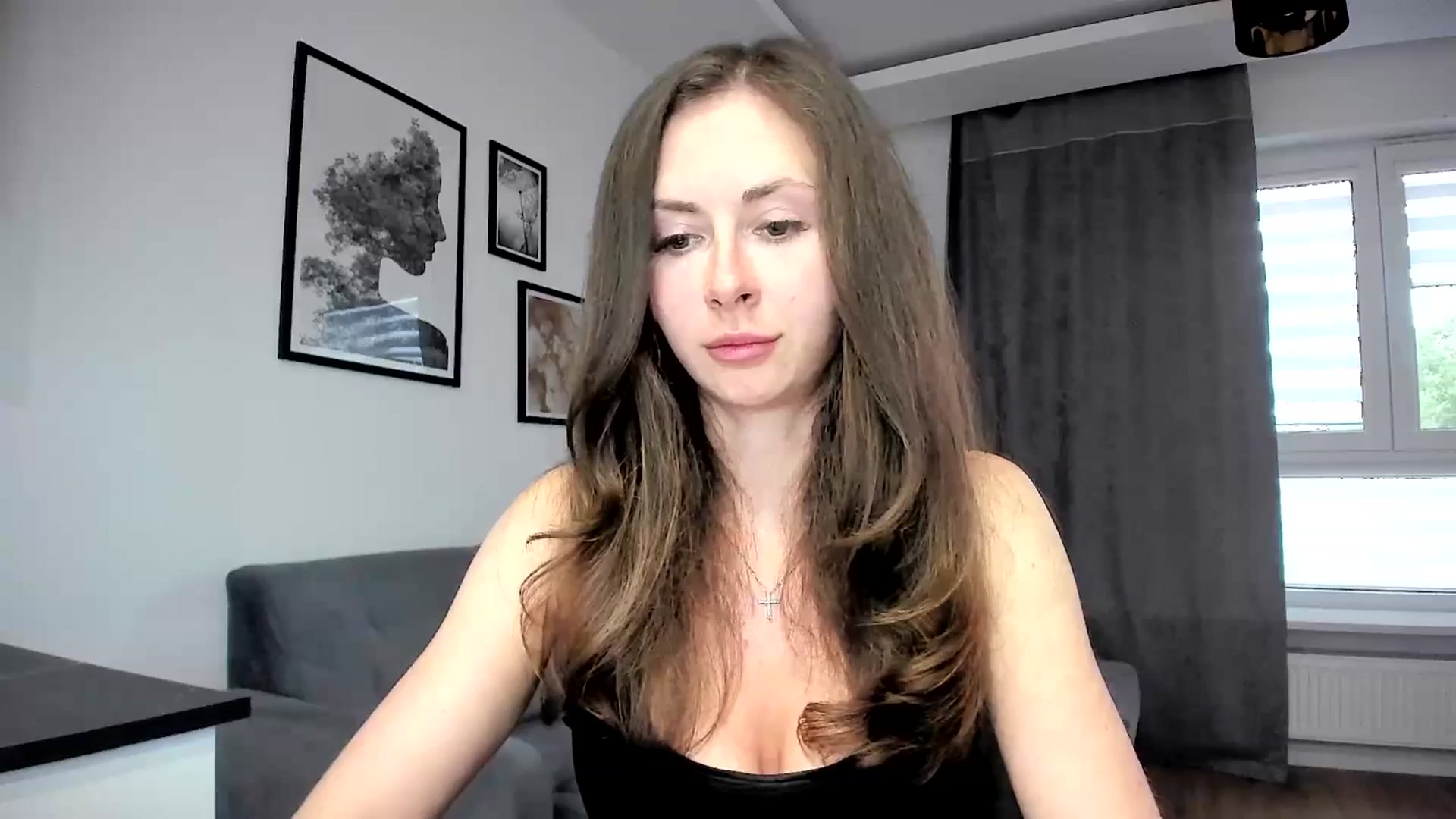 Gallery image thumbnail from Amber_Fry's myfreecams stream on, 04/25/2024, 17:54 image 4 of 20