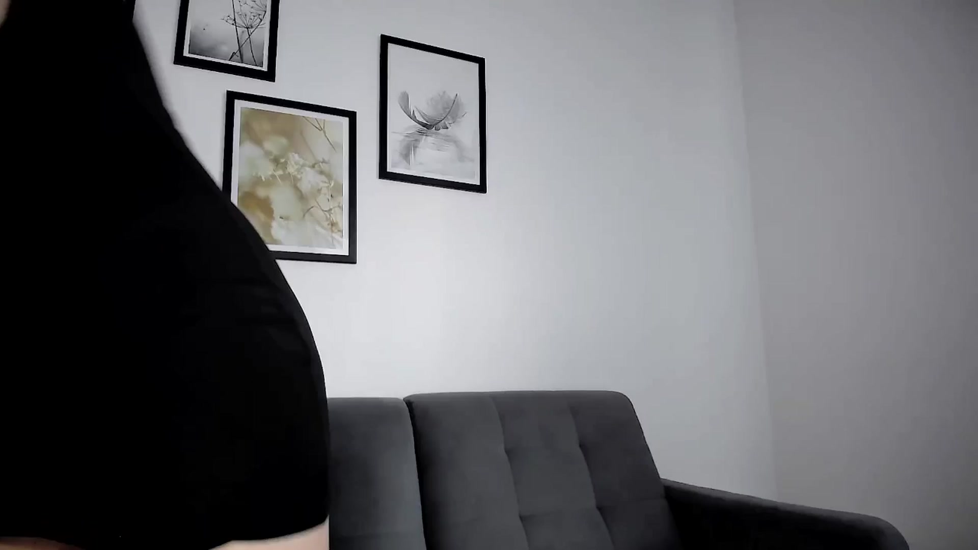 Gallery image thumbnail from Amber_Fry's myfreecams stream on, 05/13/2024, 17:23 image 10 of 20