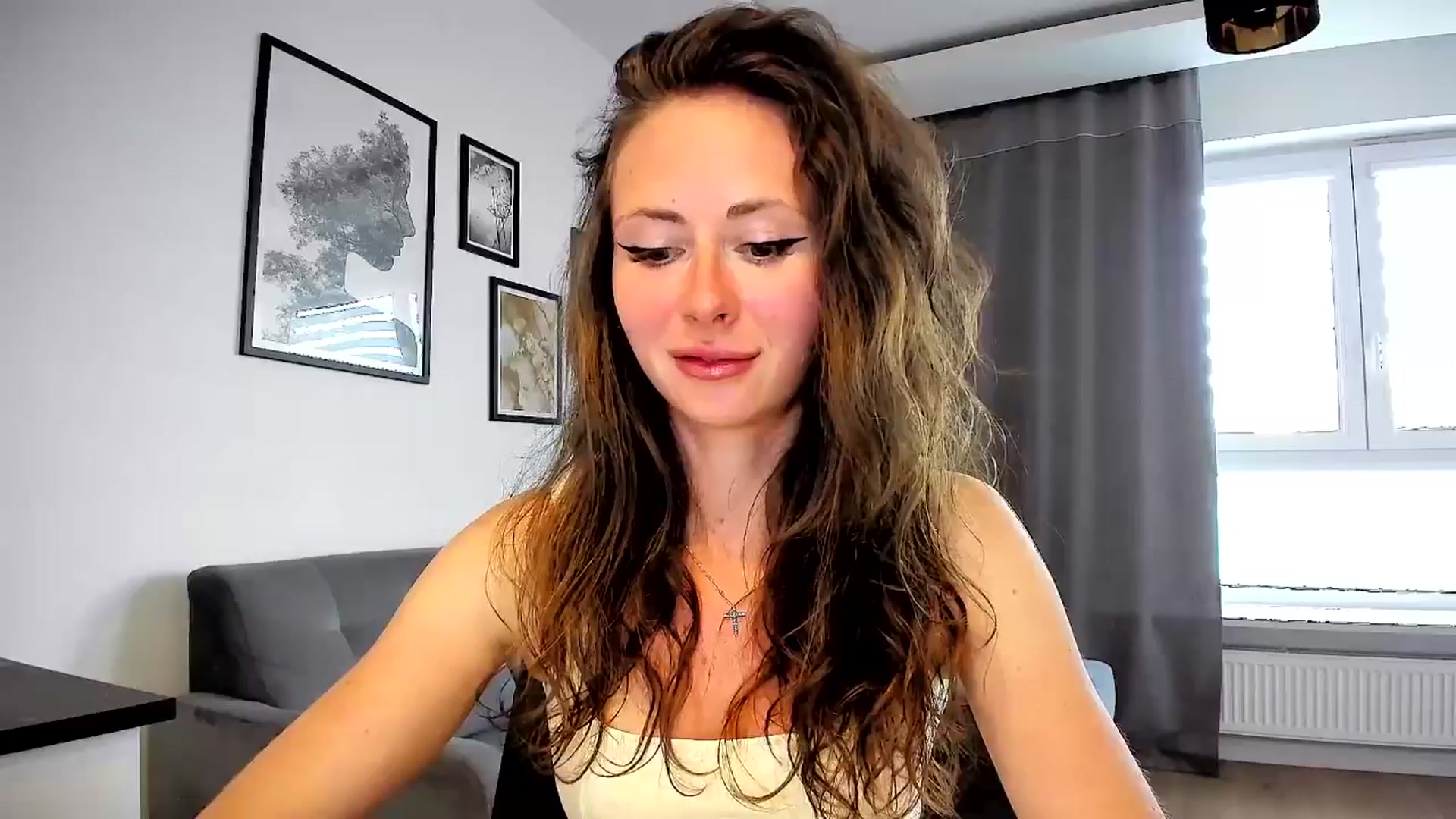 Gallery image thumbnail from Amber_Fry's myfreecams stream on, 05/15/2024, 18:23 image 1 of 20