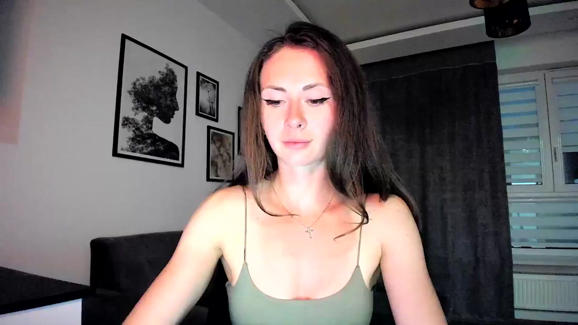 Gallery image thumbnail from Amber_Fry's myfreecams stream on, 05/17/2024, 20:02 image 6 of 20