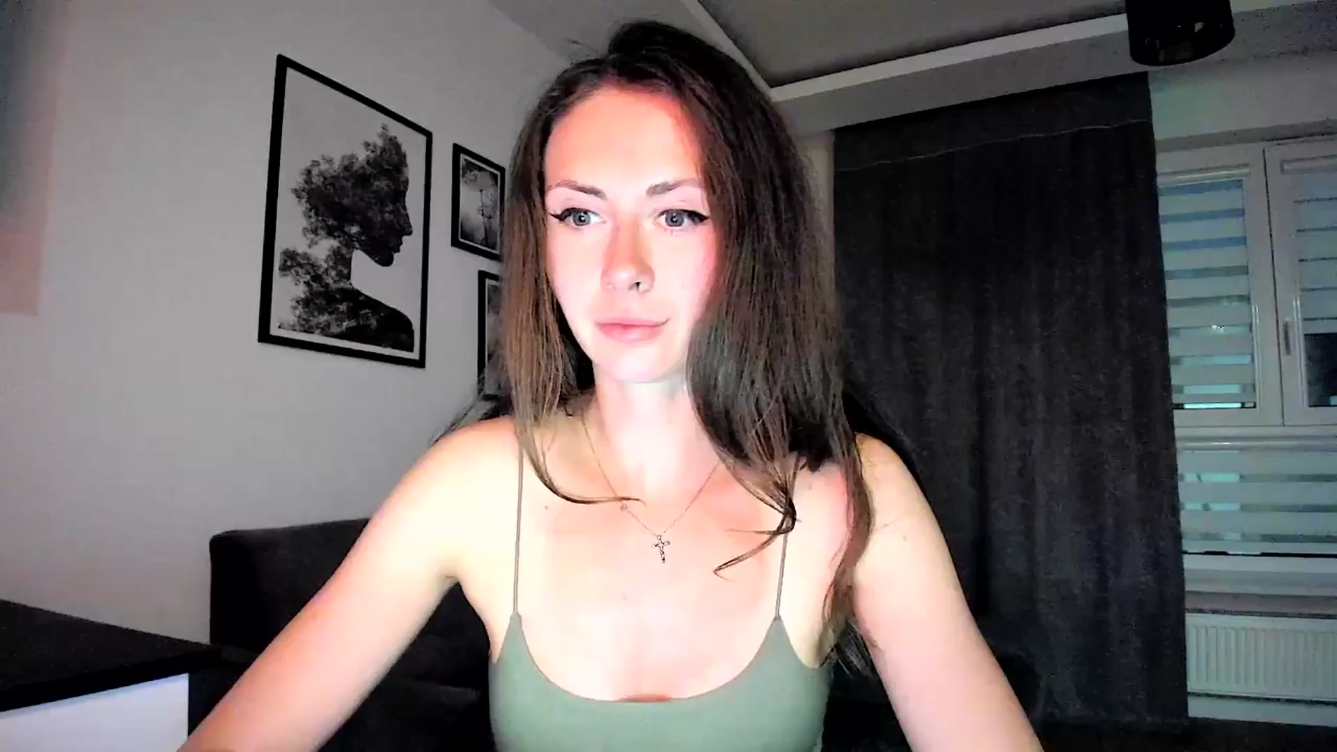 Gallery image thumbnail from Amber_Fry's myfreecams stream on, 05/17/2024, 20:02 image 7 of 20