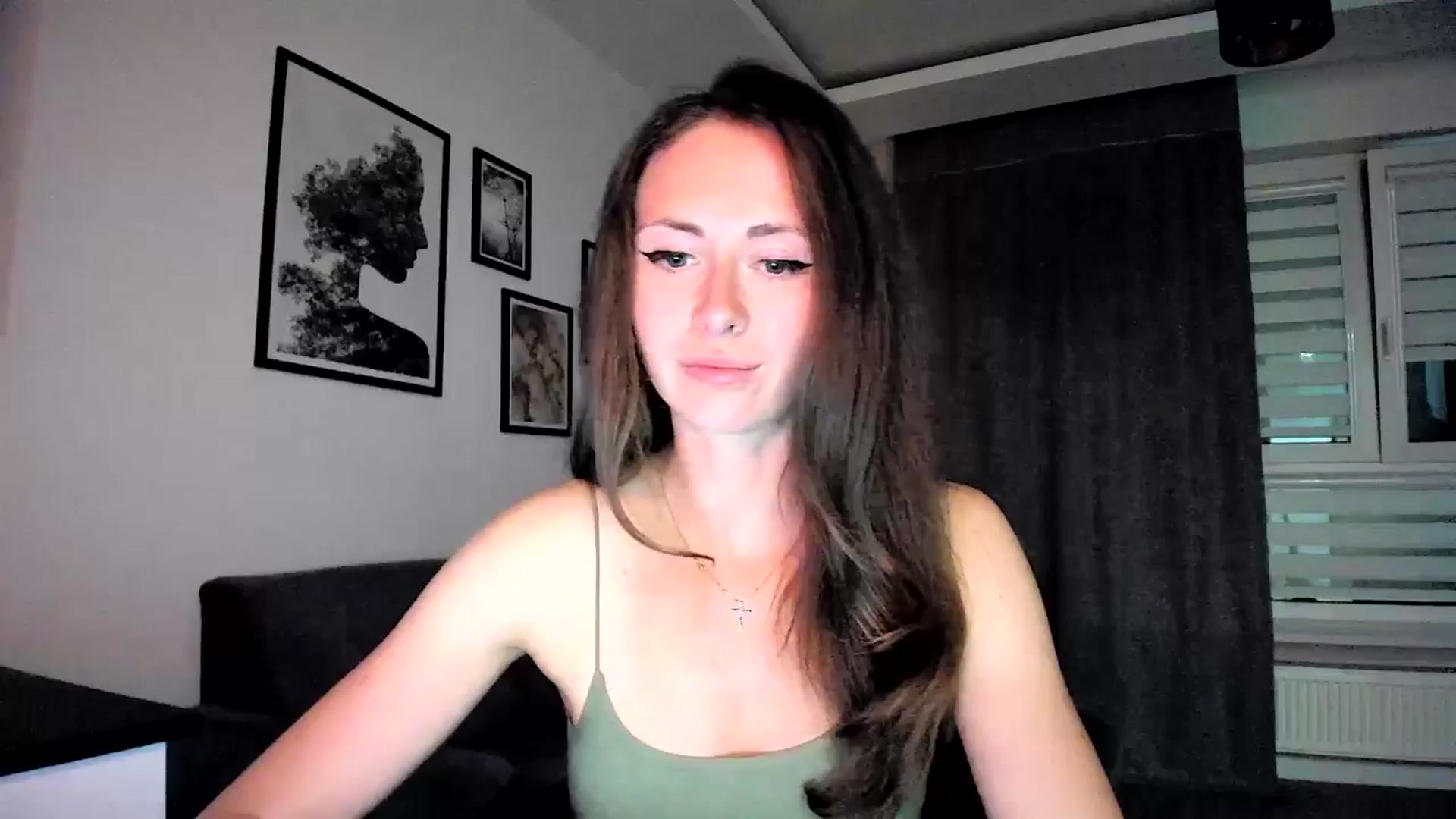 Gallery image thumbnail from Amber_Fry's myfreecams stream on, 05/17/2024, 20:02 image 20 of 20