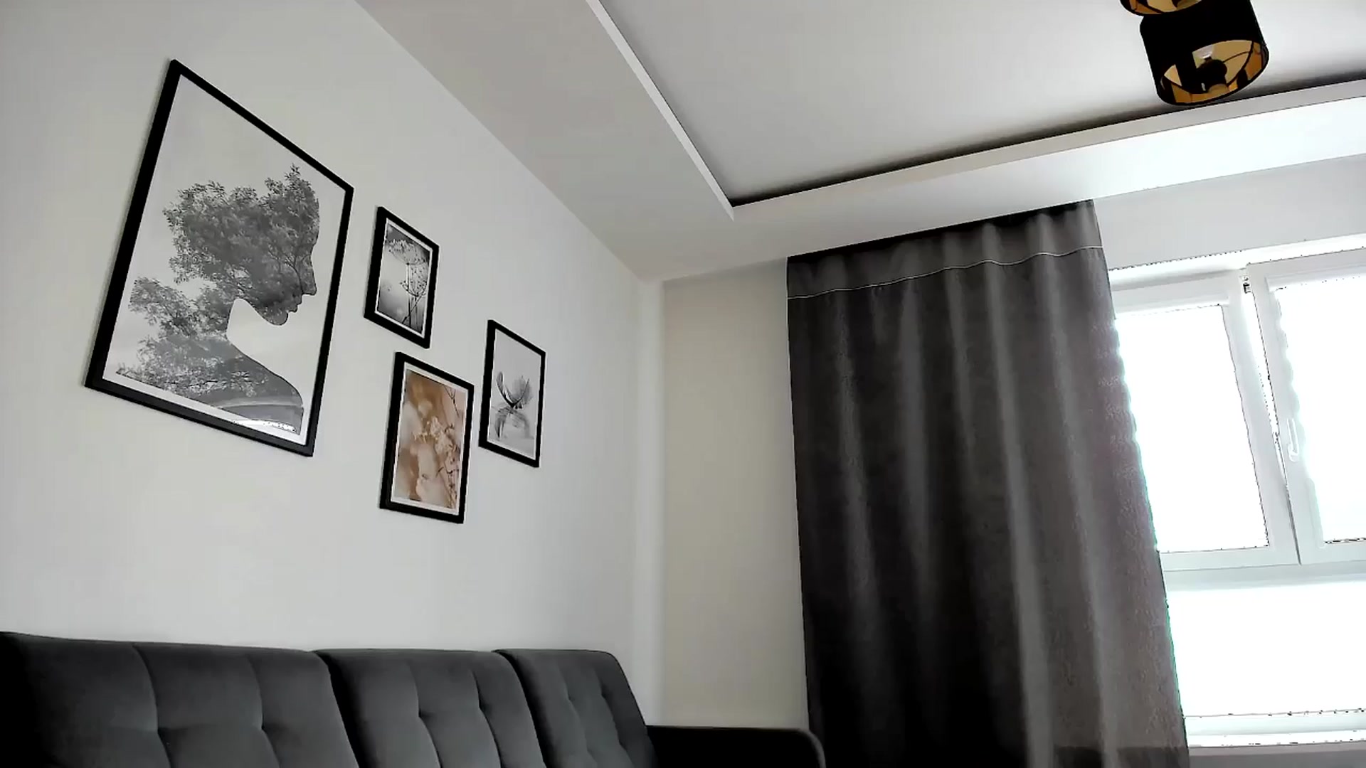 Gallery image thumbnail from Amber_Fry's myfreecams stream on, 05/19/2024, 15:12 image 8 of 20