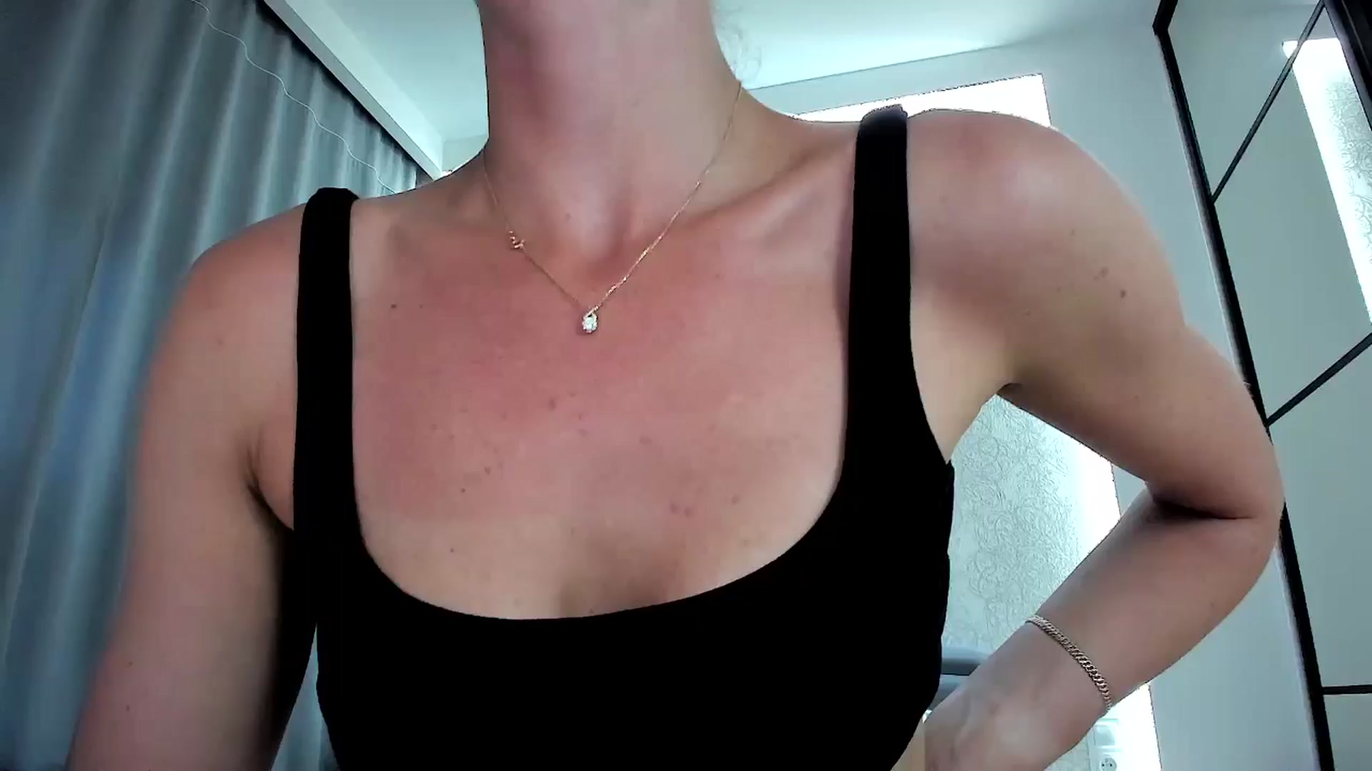Gallery image thumbnail from Amber_Fry's myfreecams stream on, 07/06/2024, 19:26 image 11 of 20