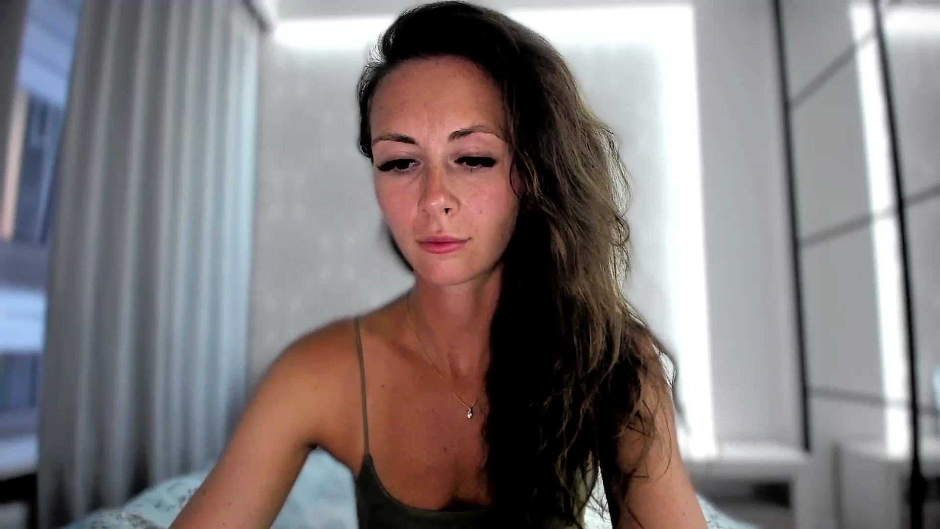 Gallery image thumbnail from Amber_Fry's myfreecams stream on, 07/16/2024, 19:01 image 2 of 20