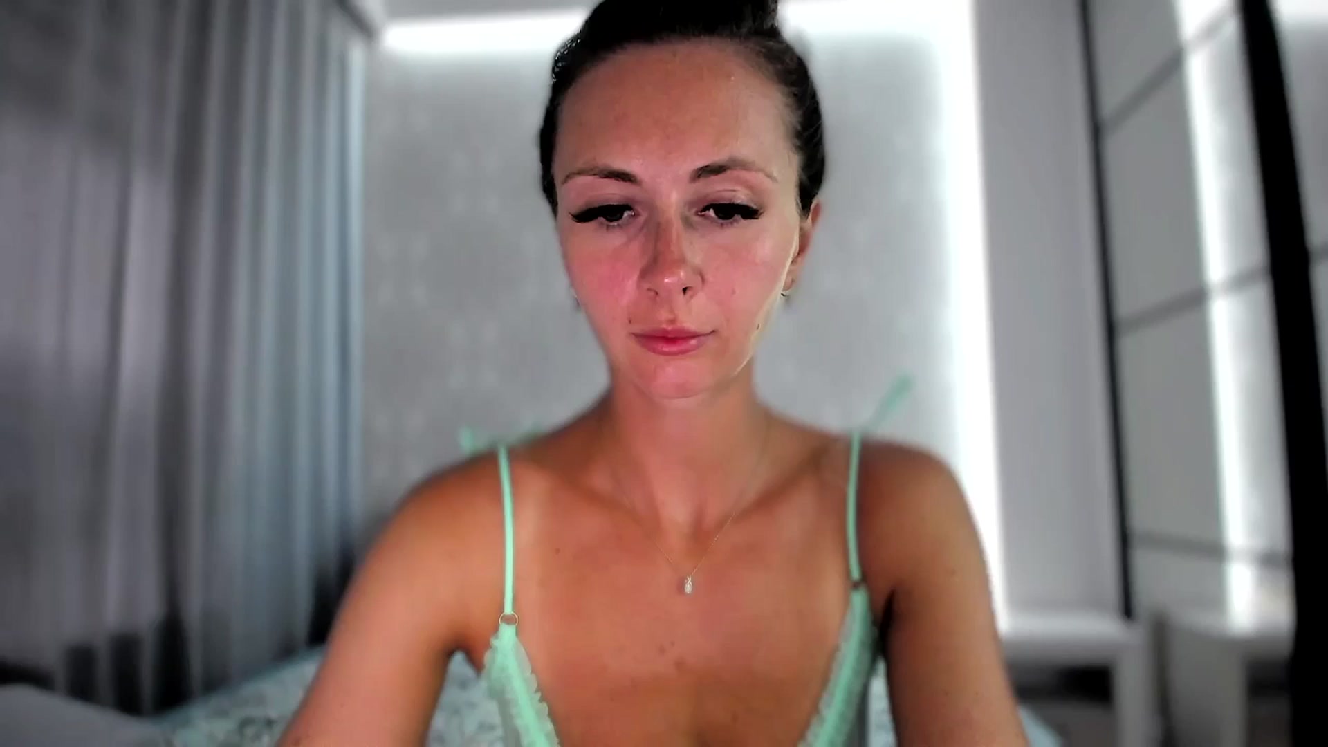 Gallery image thumbnail from Amber_Fry's myfreecams stream on, 07/22/2024, 17:00 image 7 of 20