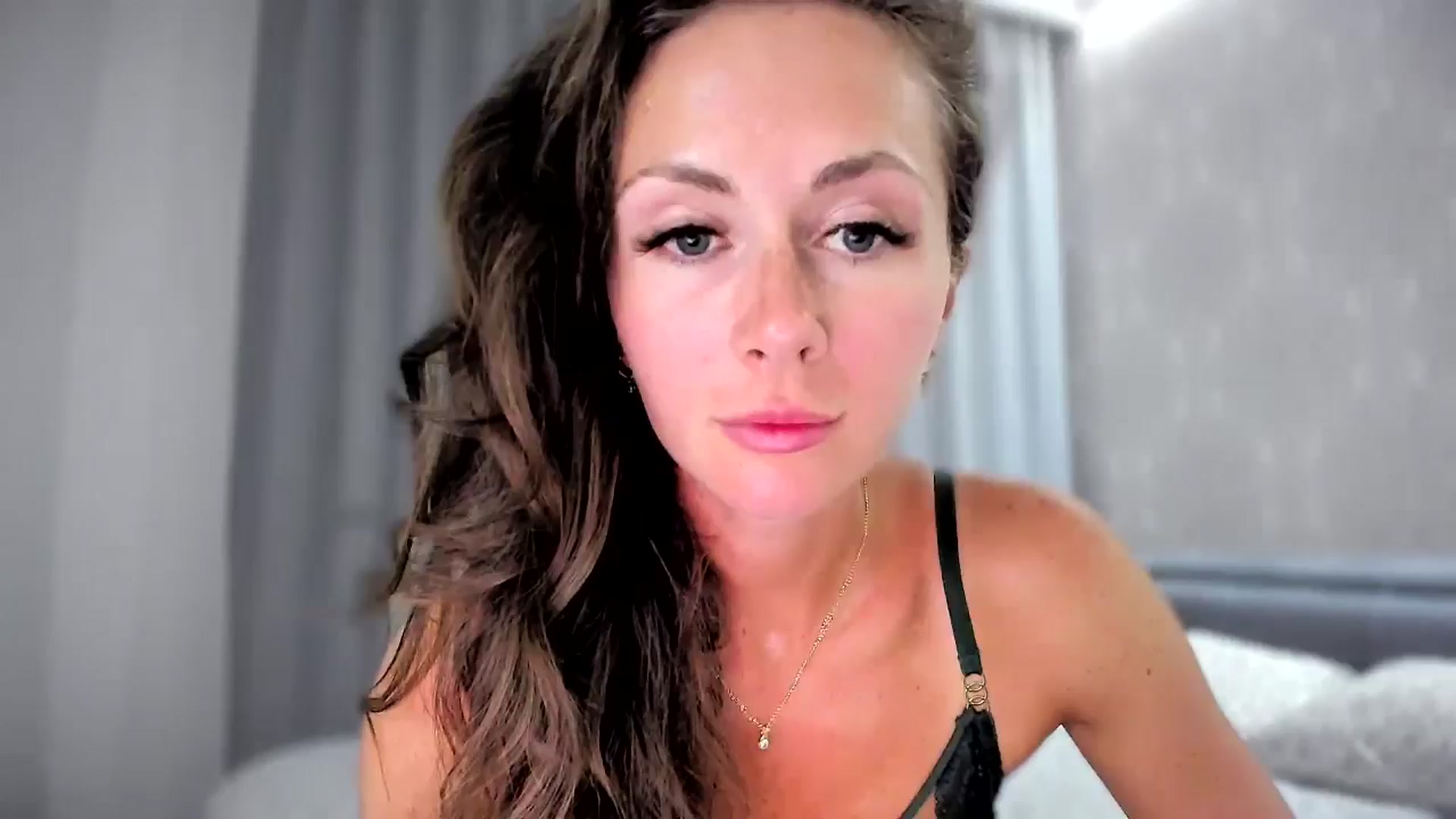 Gallery image thumbnail from Amber_Fry's myfreecams stream on, 07/24/2024, 19:33 image 5 of 20