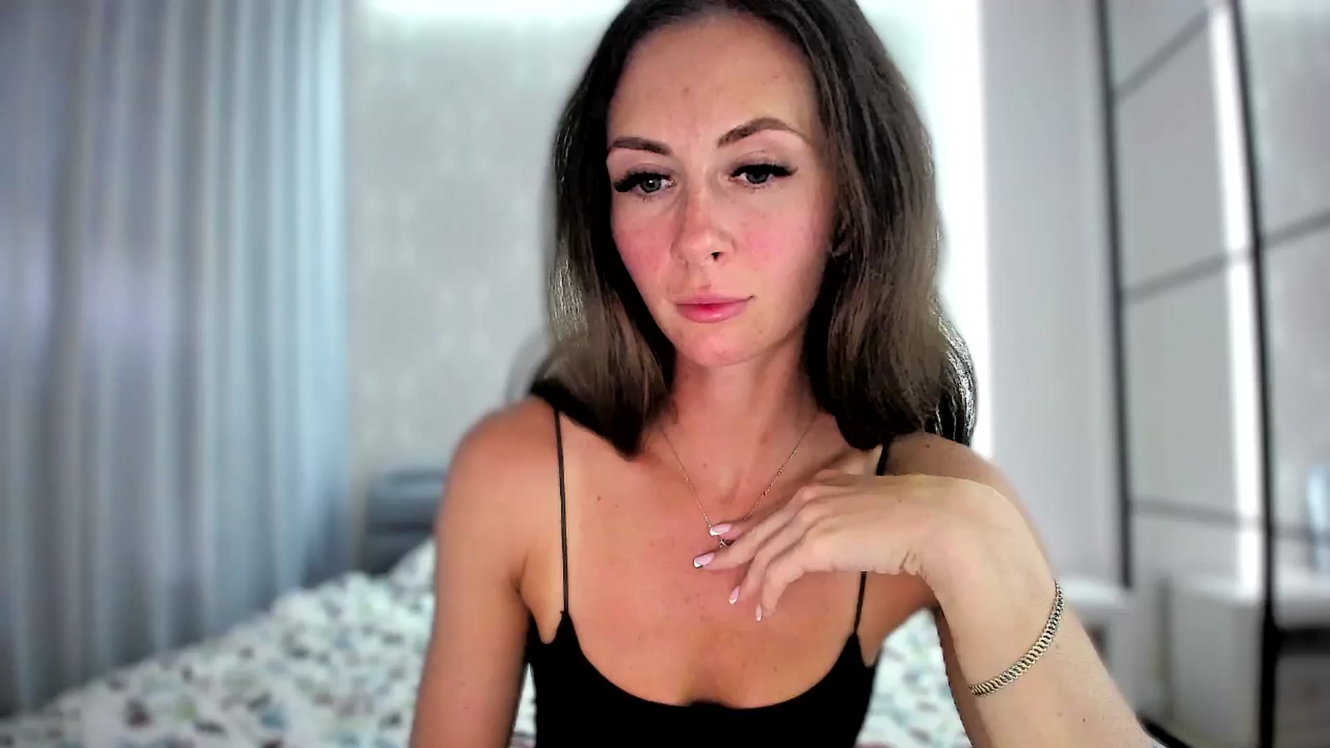 Gallery image thumbnail from Amber_Fry's myfreecams stream on, 08/08/2024, 17:41 image 1 of 20