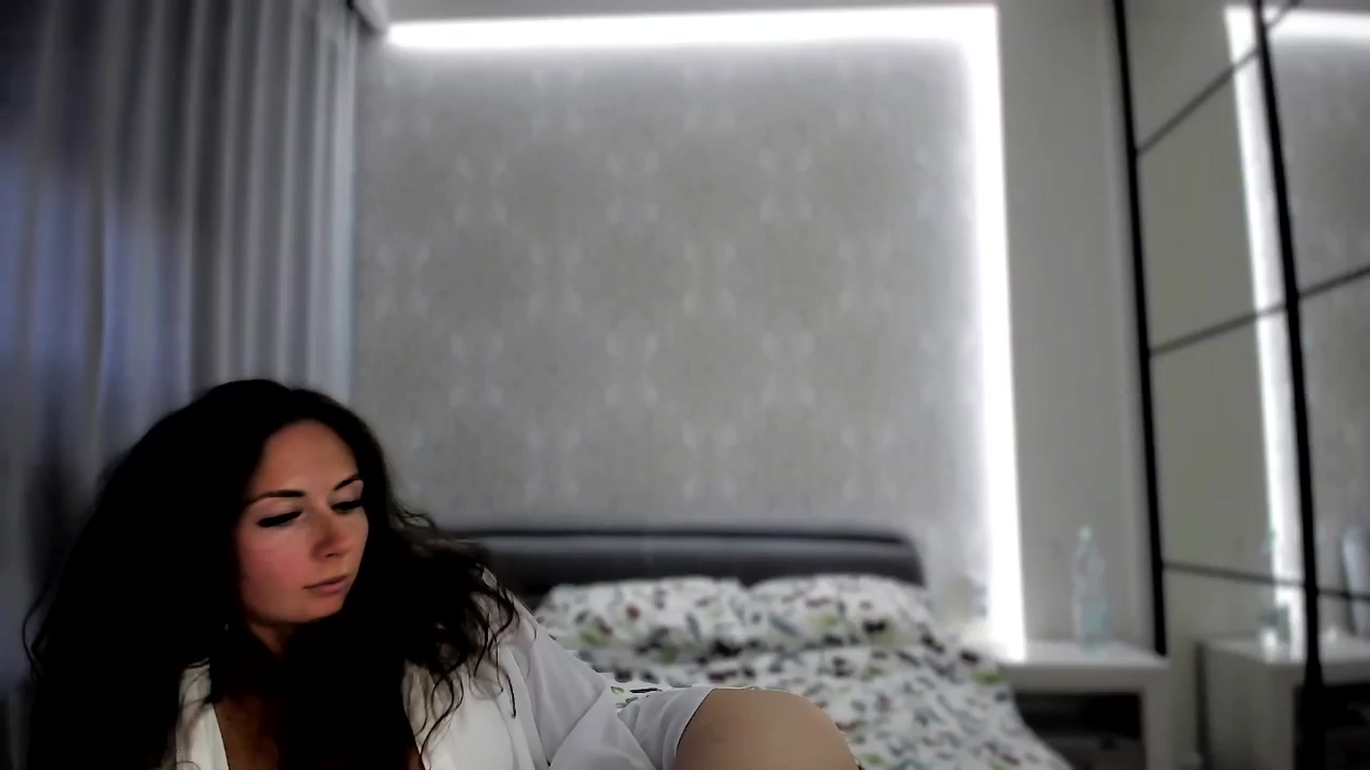 Gallery image thumbnail from Amber_Fry's myfreecams stream on, 08/10/2024, 16:42 image 5 of 20