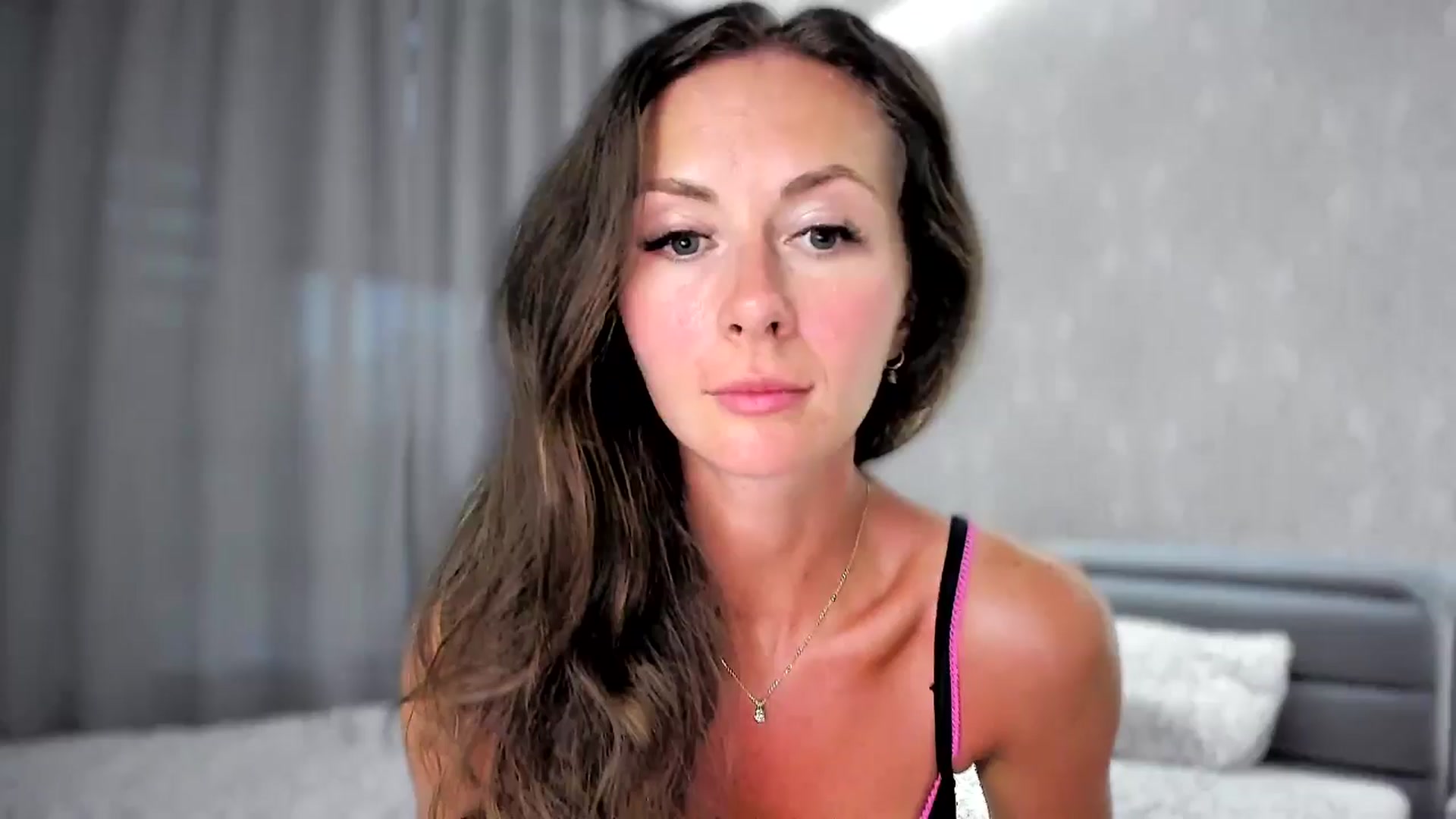 Gallery image thumbnail from Amber_Fry's myfreecams stream on, 08/25/2024, 17:35 image 5 of 20
