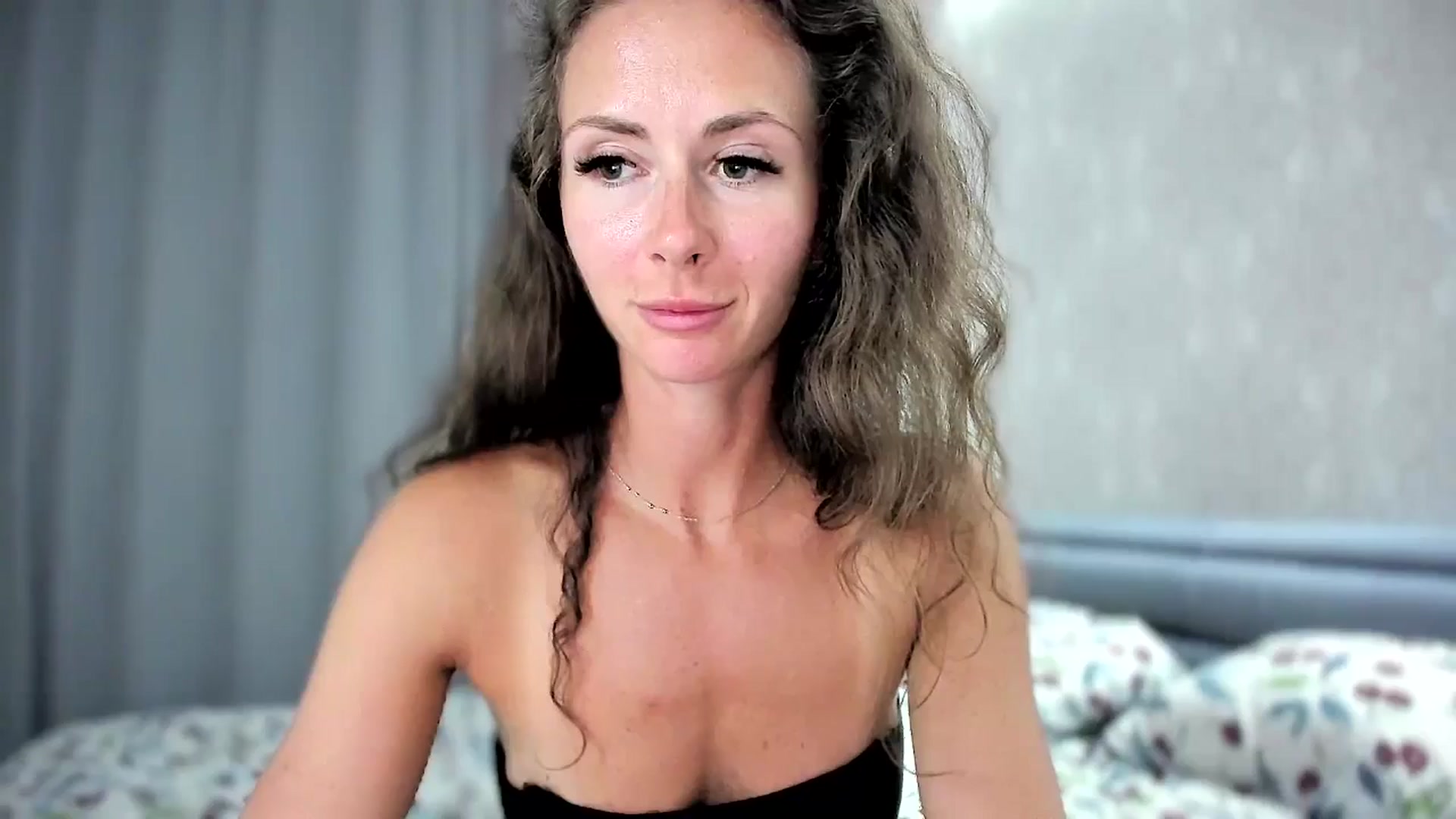 Gallery image thumbnail from Amber_Fry's myfreecams stream on, 09/04/2024, 20:12 image 2 of 20