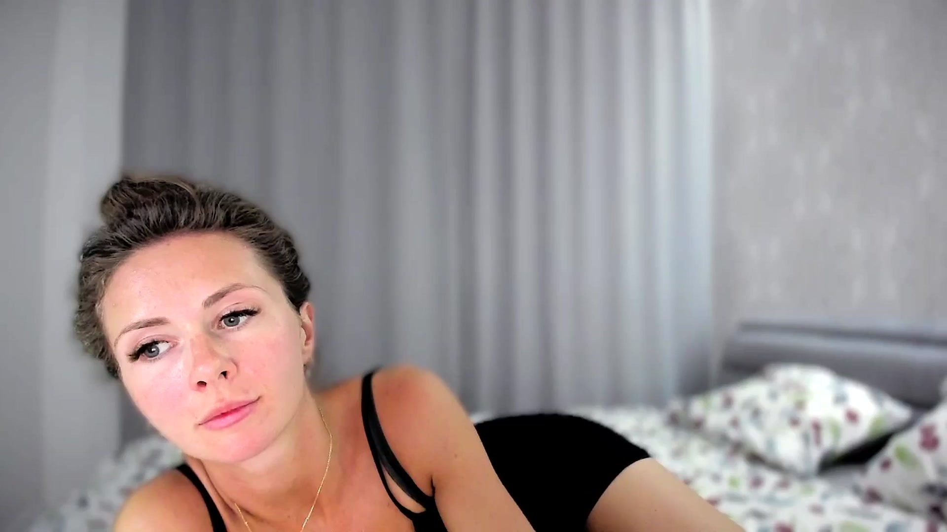Gallery image thumbnail from Amber_Fry's myfreecams stream on, 09/07/2024, 19:42 image 14 of 20
