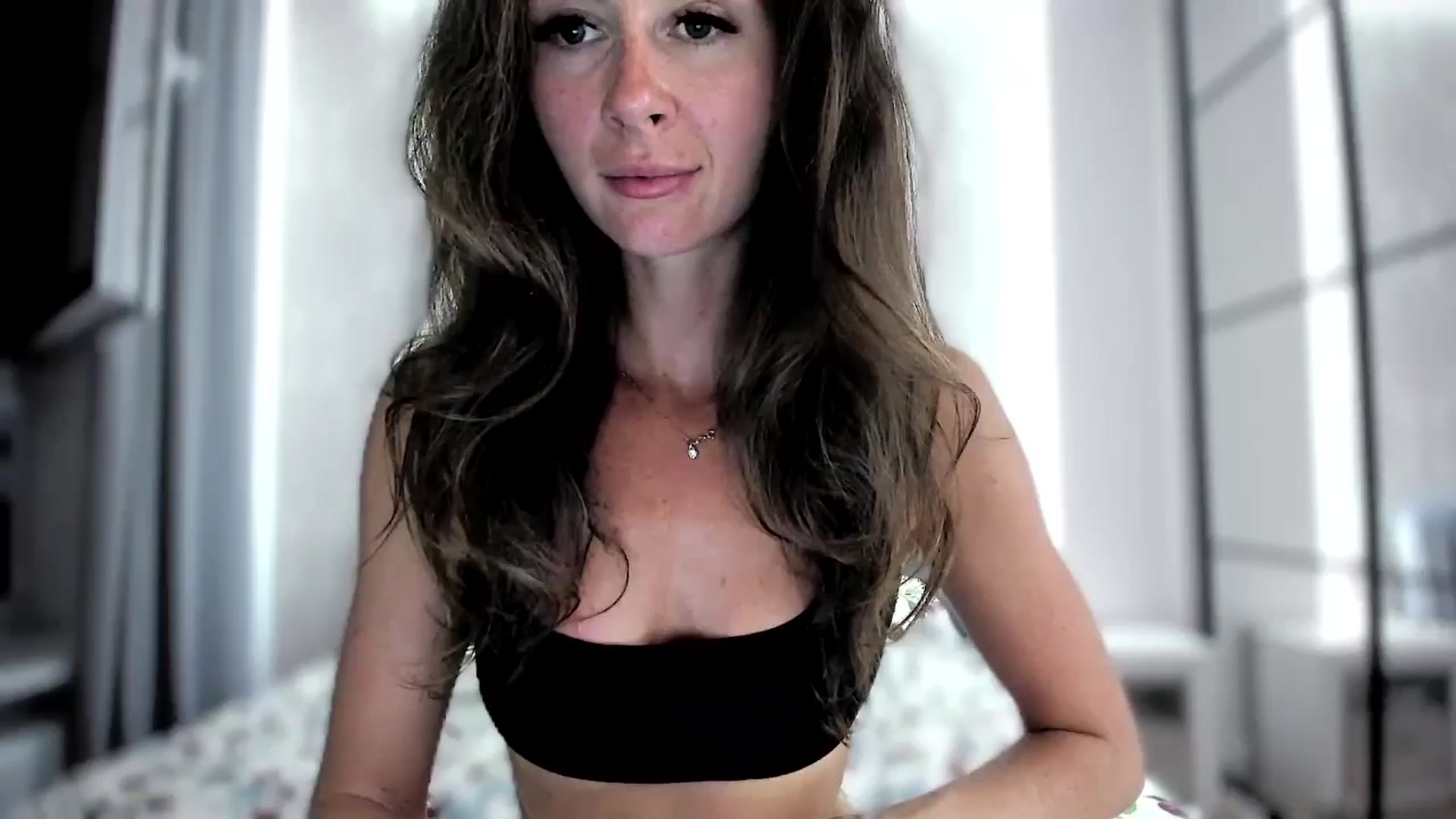 Gallery image thumbnail from Amber_Fry's myfreecams stream on, 09/08/2024, 19:03 image 3 of 20