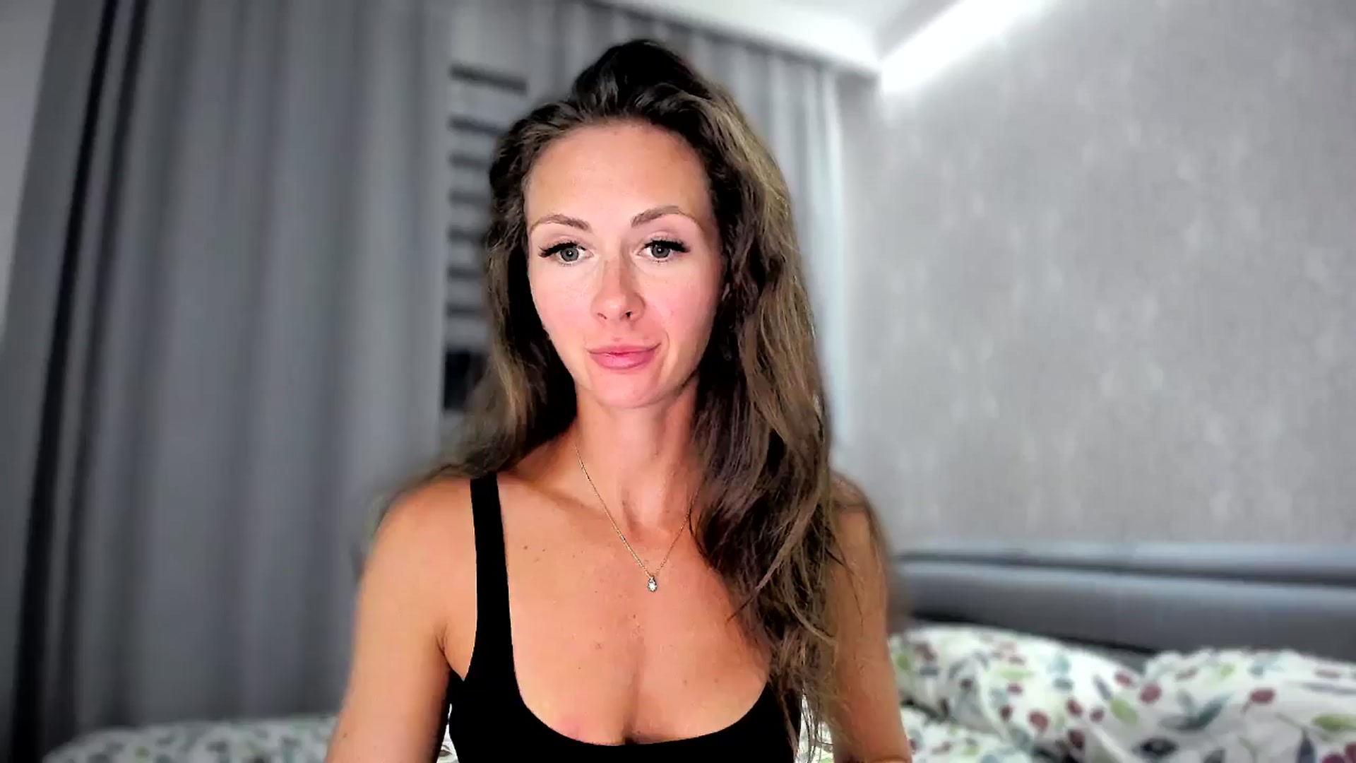 Gallery image thumbnail from Amber_Fry's myfreecams stream on, 09/08/2024, 20:55 image 4 of 20