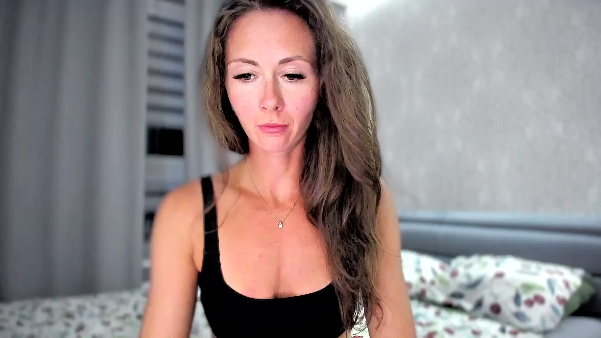Gallery image thumbnail from Amber_Fry's myfreecams stream on, 09/08/2024, 20:55 image 16 of 20