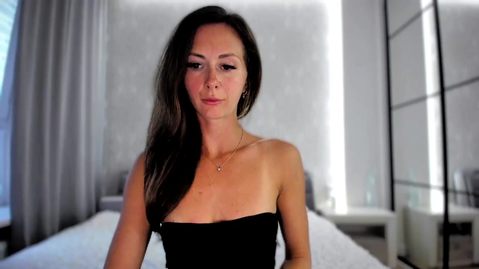 Gallery image thumbnail from Amber_Fry's myfreecams stream on, 09/10/2024, 18:20 image 1 of 20