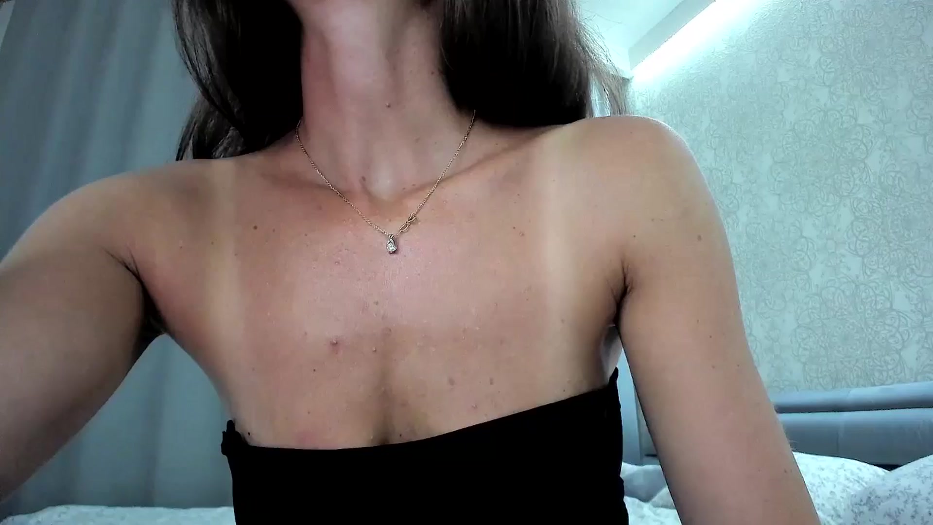 Gallery image thumbnail from Amber_Fry's myfreecams stream on, 09/10/2024, 20:00 image 6 of 20