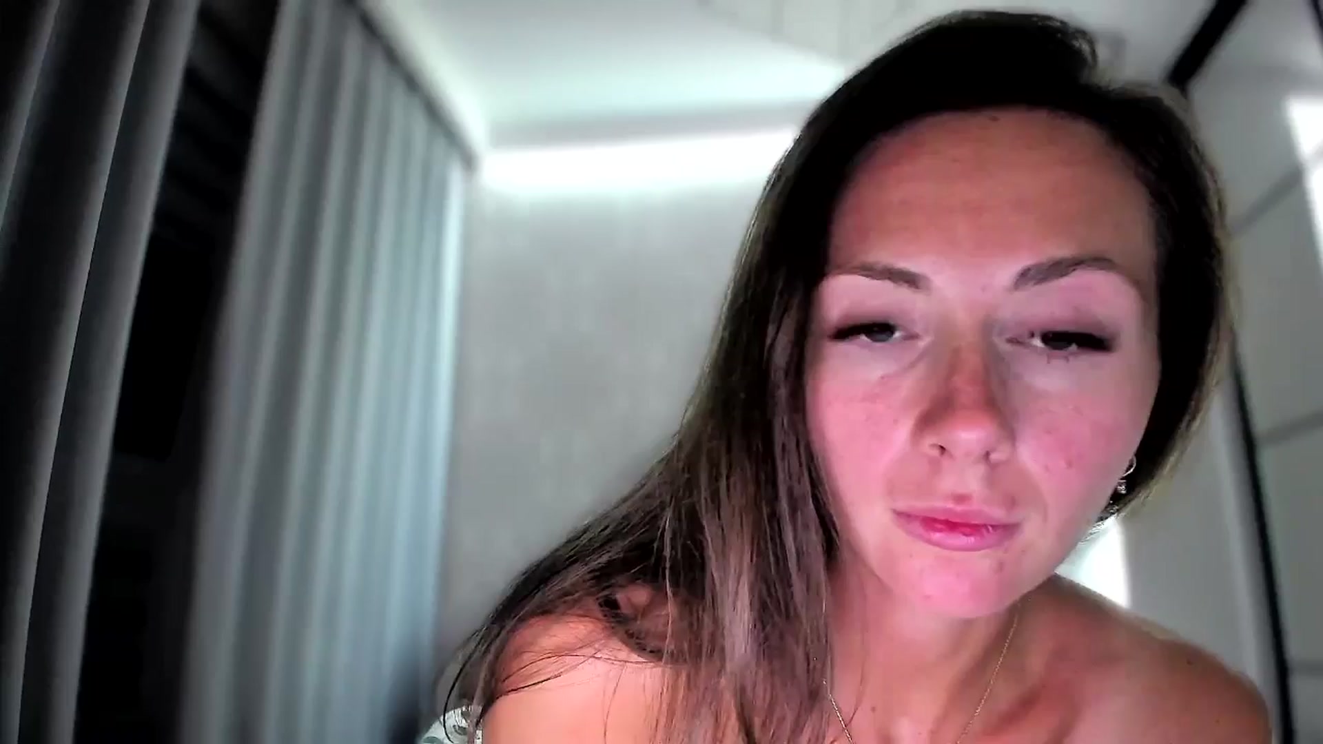 Gallery image thumbnail from Amber_Fry's myfreecams stream on, 09/20/2024, 21:12 image 19 of 20