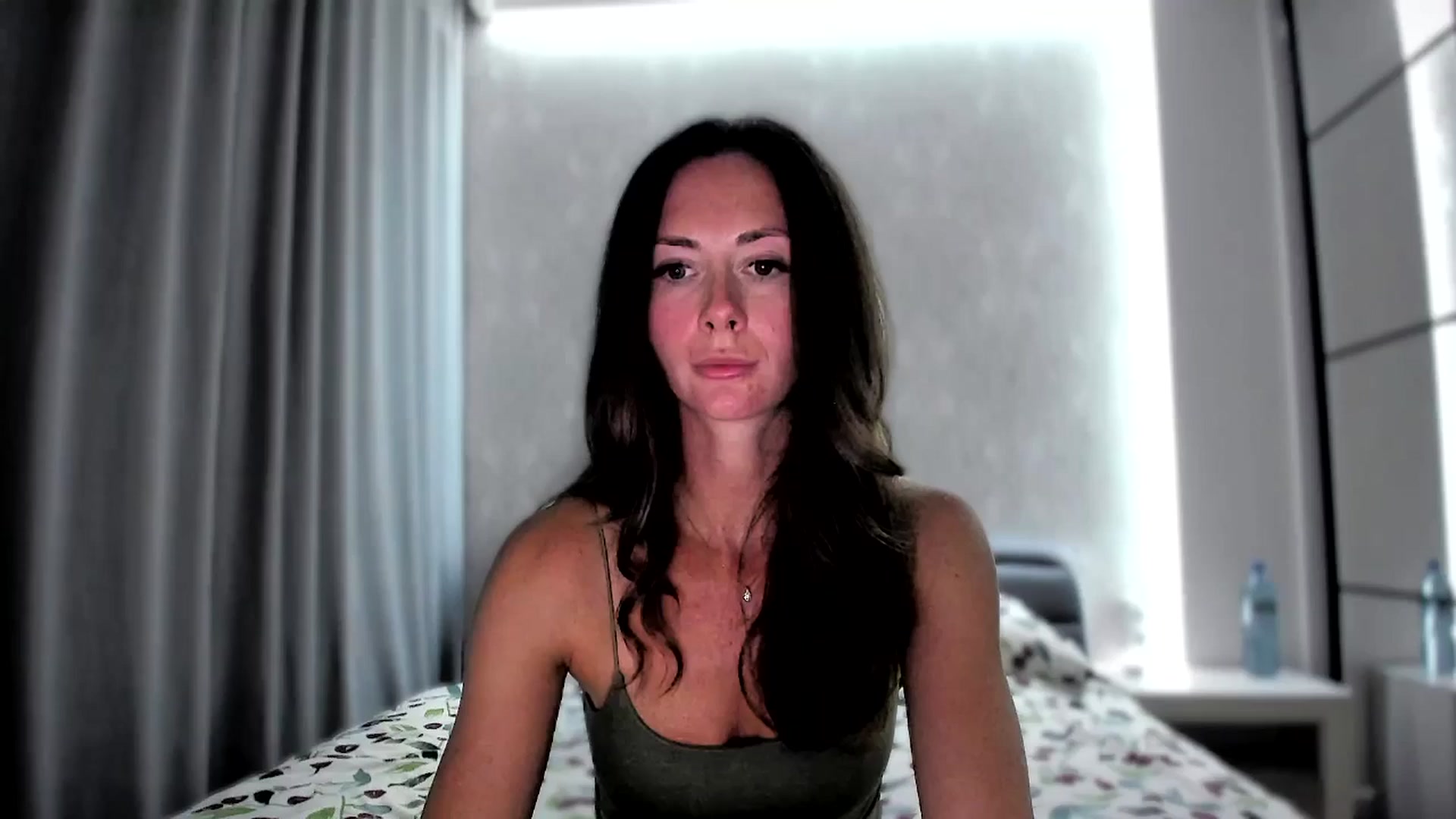 Gallery image thumbnail from Amber_Fry's myfreecams stream on, 09/28/2024, 19:55 image 19 of 20