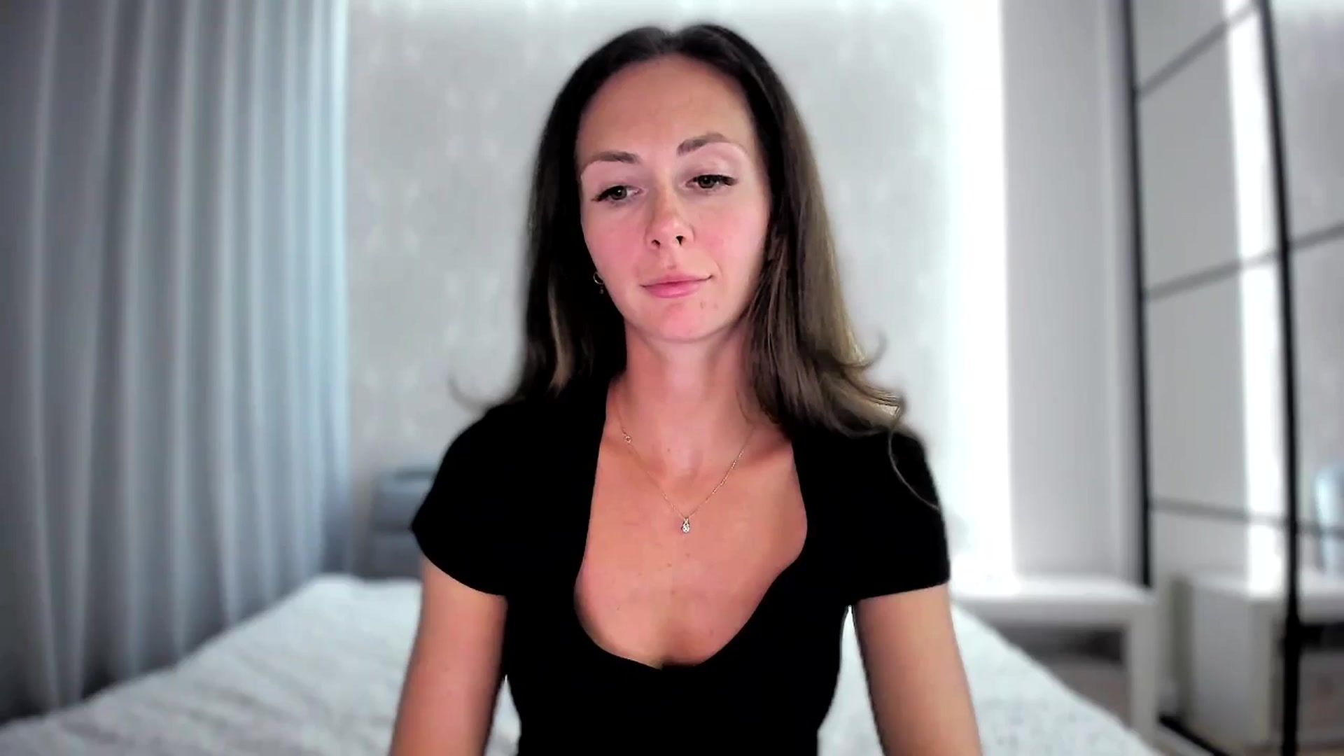 Gallery image thumbnail from Amber_Fry's myfreecams stream on, 09/30/2024, 19:45 image 14 of 20
