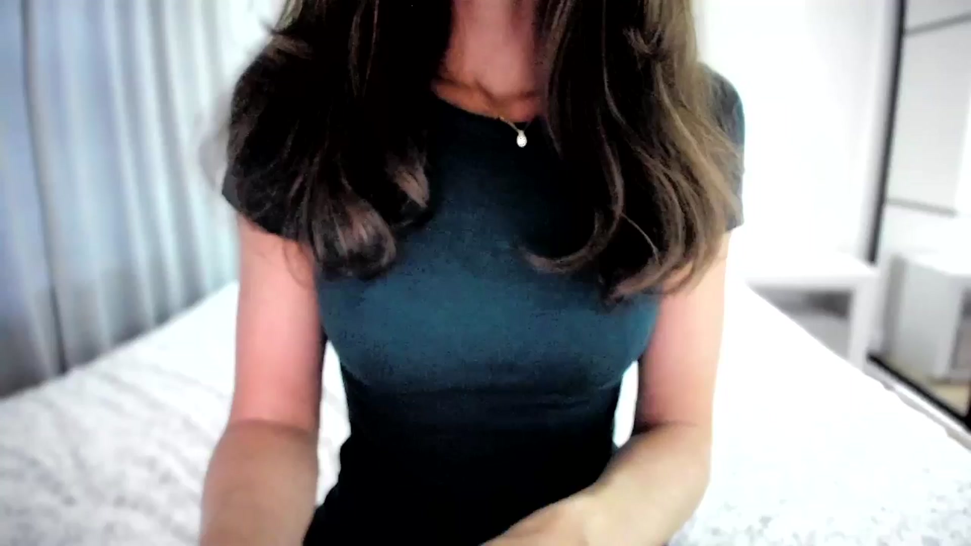 Gallery image thumbnail from Amber_Fry's myfreecams stream on, 10/01/2024, 16:11 image 3 of 20