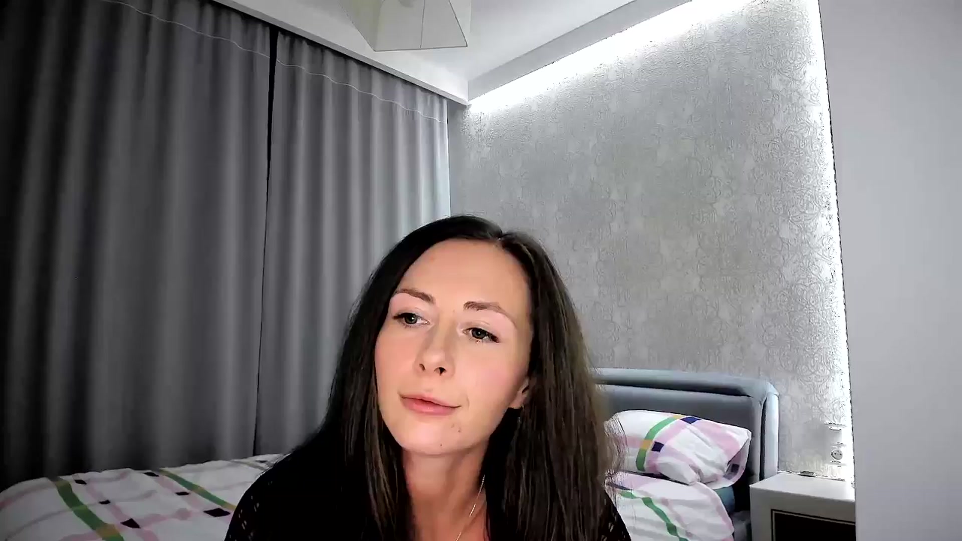 Gallery image thumbnail from Amber_Fry's myfreecams stream on, 10/12/2024, 18:39 image 5 of 20