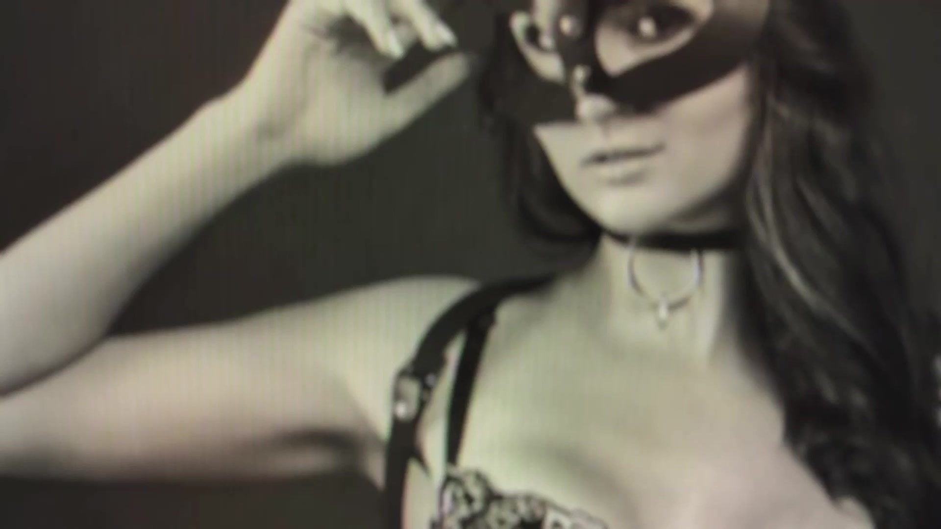 Gallery image thumbnail from Amber_Fry's myfreecams stream on, 11/09/2024, 23:00 image 20 of 20