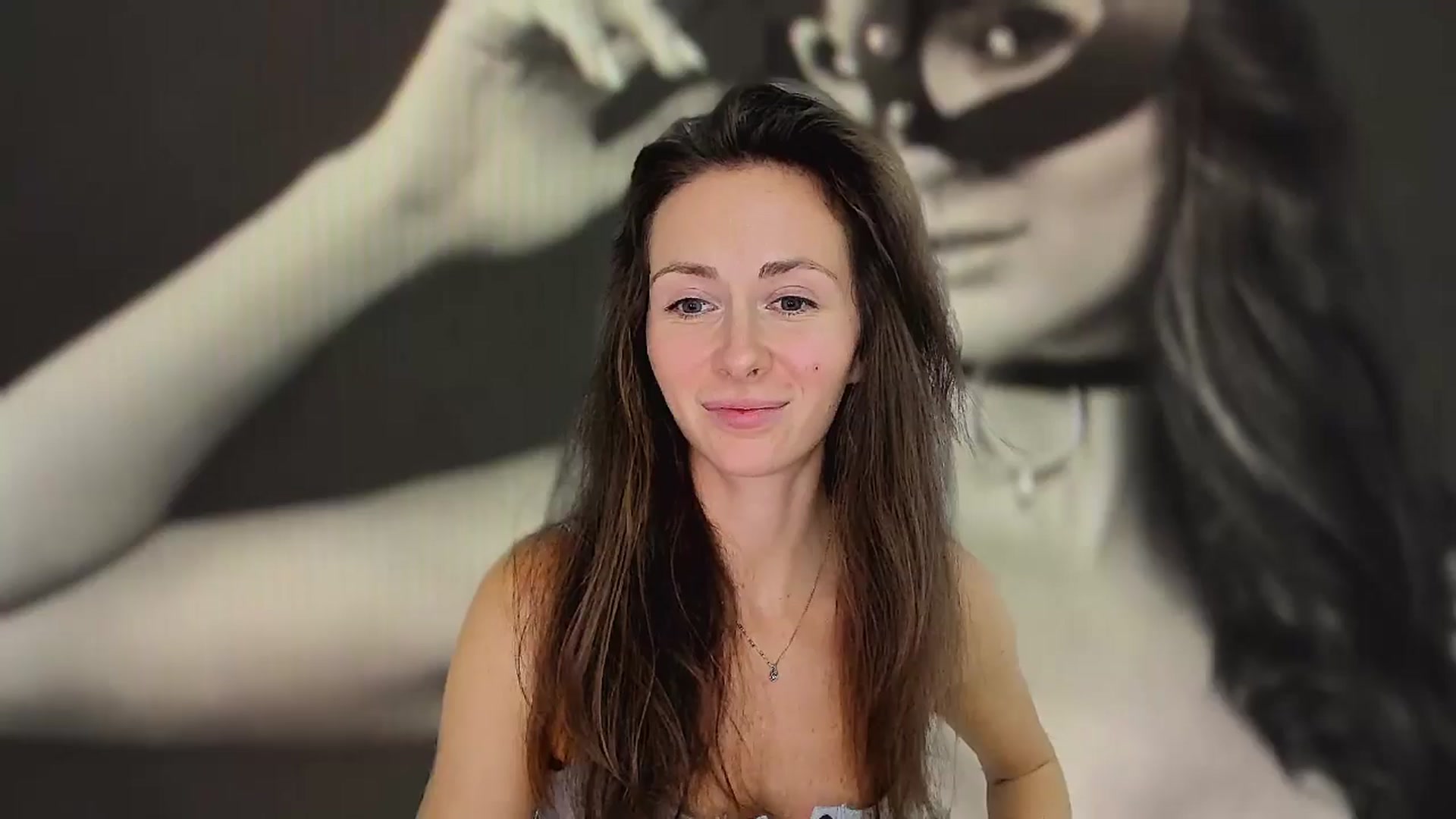 Gallery image thumbnail from Amber_Fry's myfreecams stream on, 11/12/2024, 20:19 image 6 of 20