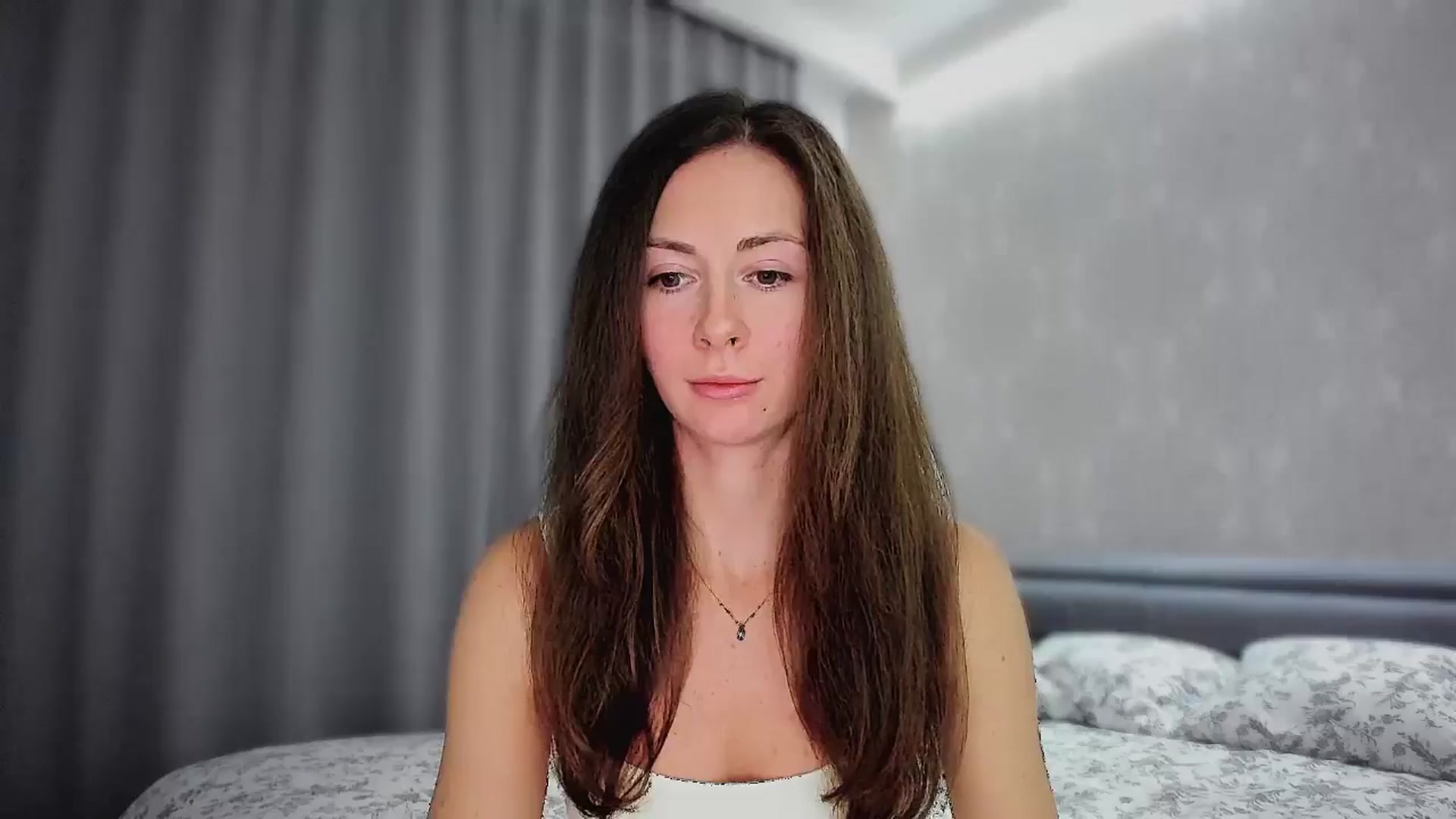 Gallery image thumbnail from Amber_Fry's myfreecams stream on, 11/19/2024, 20:37 image 7 of 20
