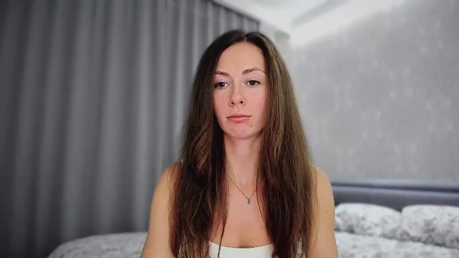 Gallery image thumbnail from Amber_Fry's myfreecams stream on, 11/19/2024, 20:37 image 3 of 20