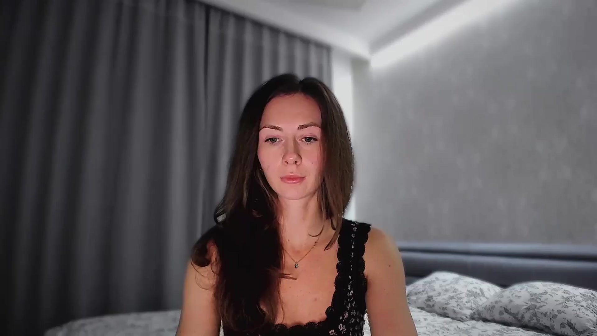 Gallery image thumbnail from Amber_Fry's myfreecams stream on, 11/22/2024, 19:55 image 7 of 20