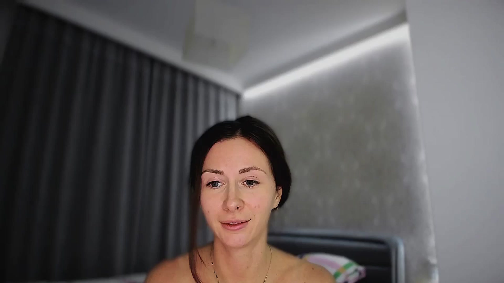 Gallery image thumbnail from Amber_Fry's myfreecams stream on, 11/24/2024, 19:41 image 4 of 20