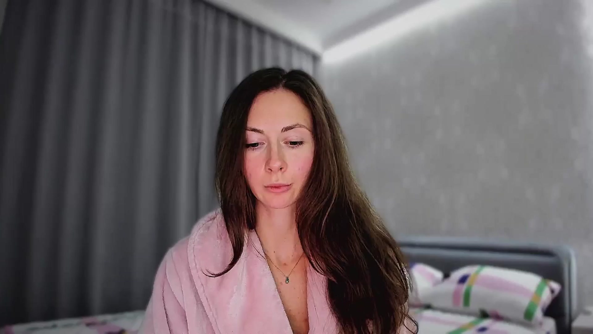 Gallery image thumbnail from Amber_Fry's myfreecams stream on, 11/25/2024, 21:51 image 20 of 20