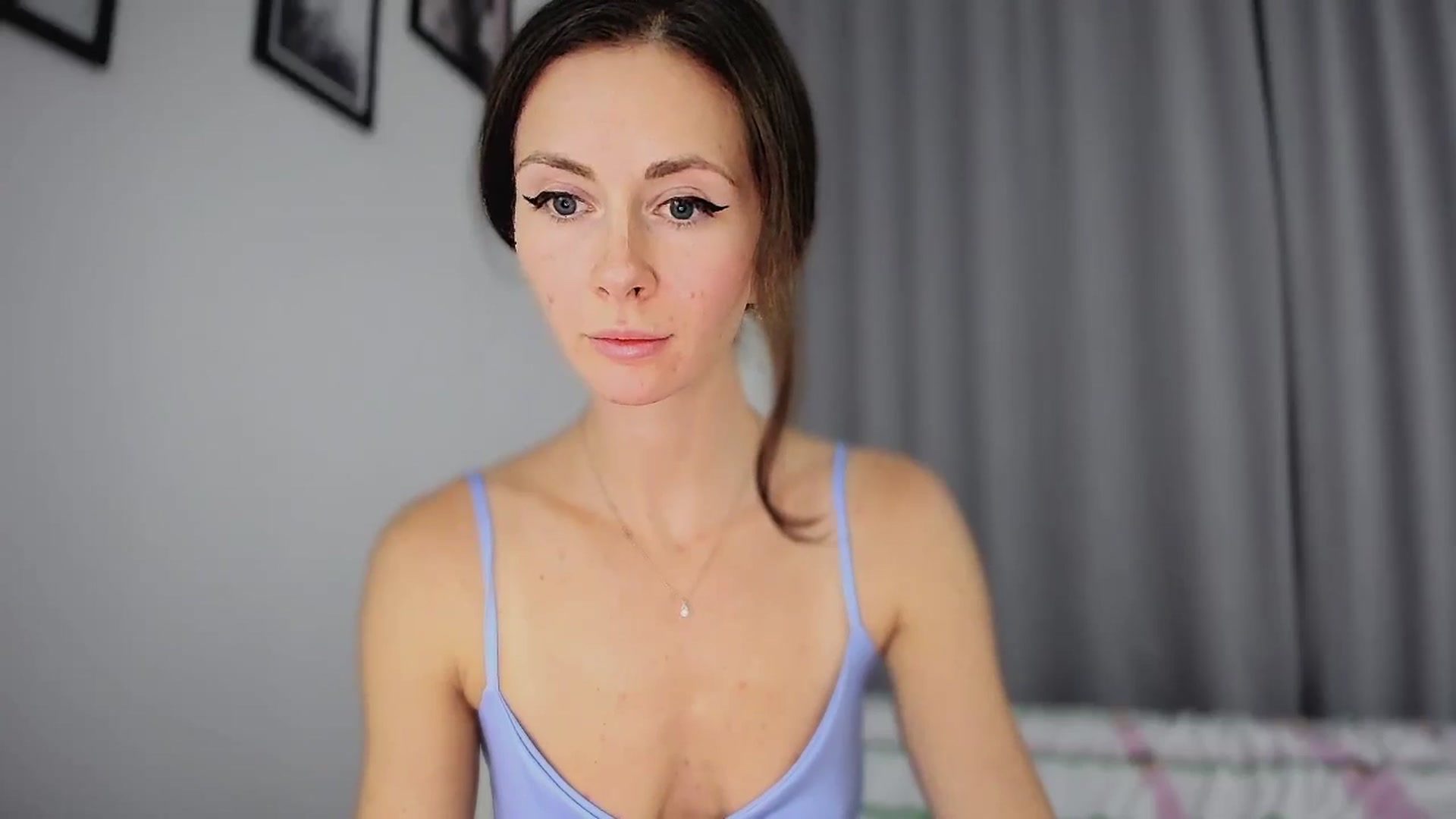 Gallery image thumbnail from Amber_Fry's myfreecams stream on, 11/26/2024, 21:58 image 6 of 20