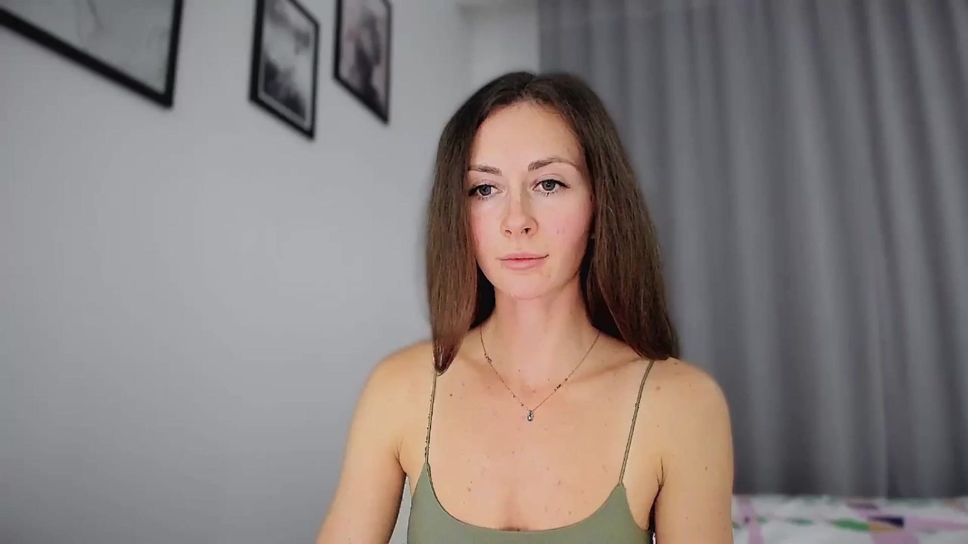 Gallery image thumbnail from Amber_Fry's myfreecams stream on, 11/27/2024, 21:23 image 15 of 20