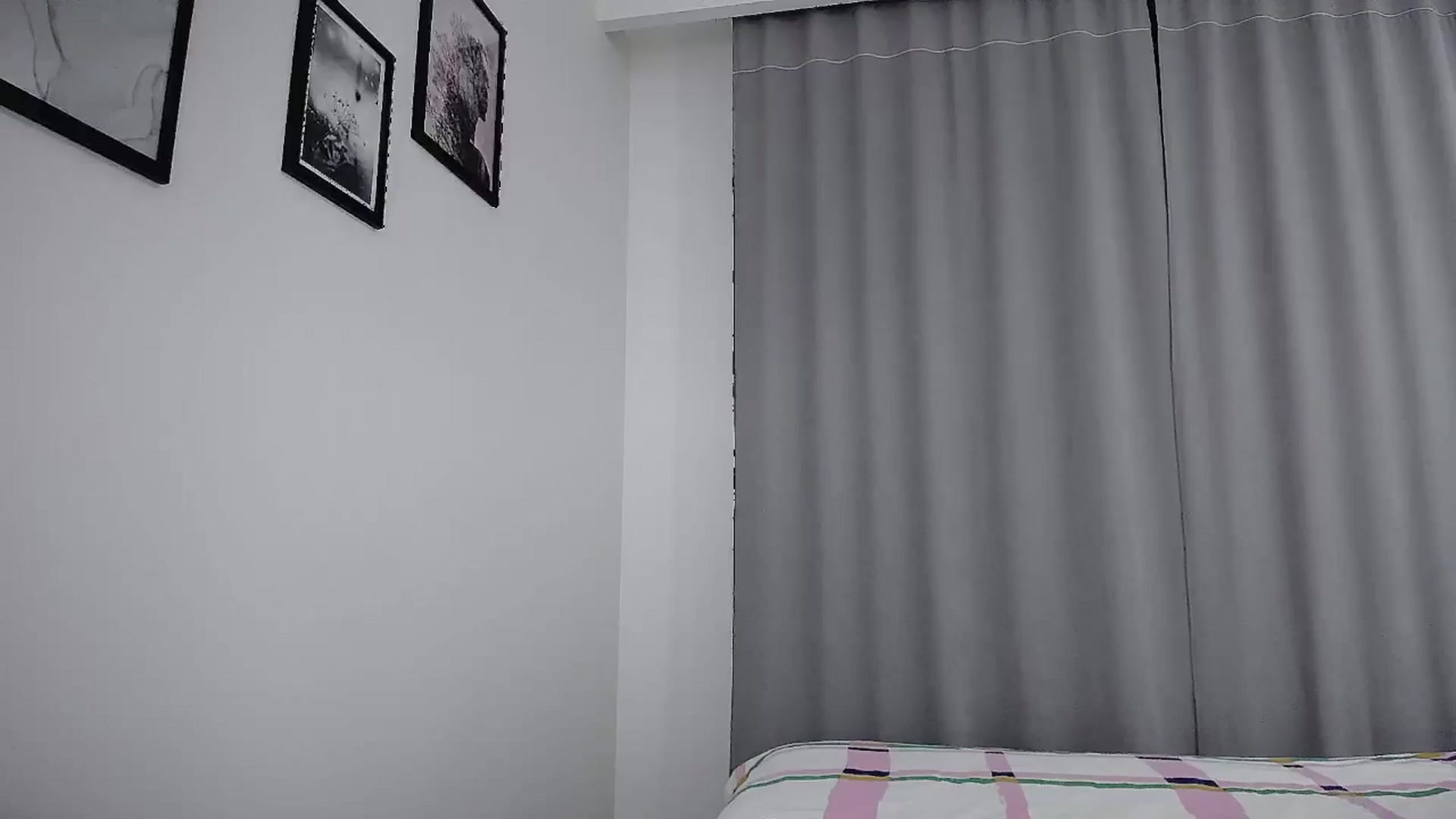 Gallery image thumbnail from Amber_Fry's myfreecams stream on, 11/28/2024, 22:00 image 2 of 20