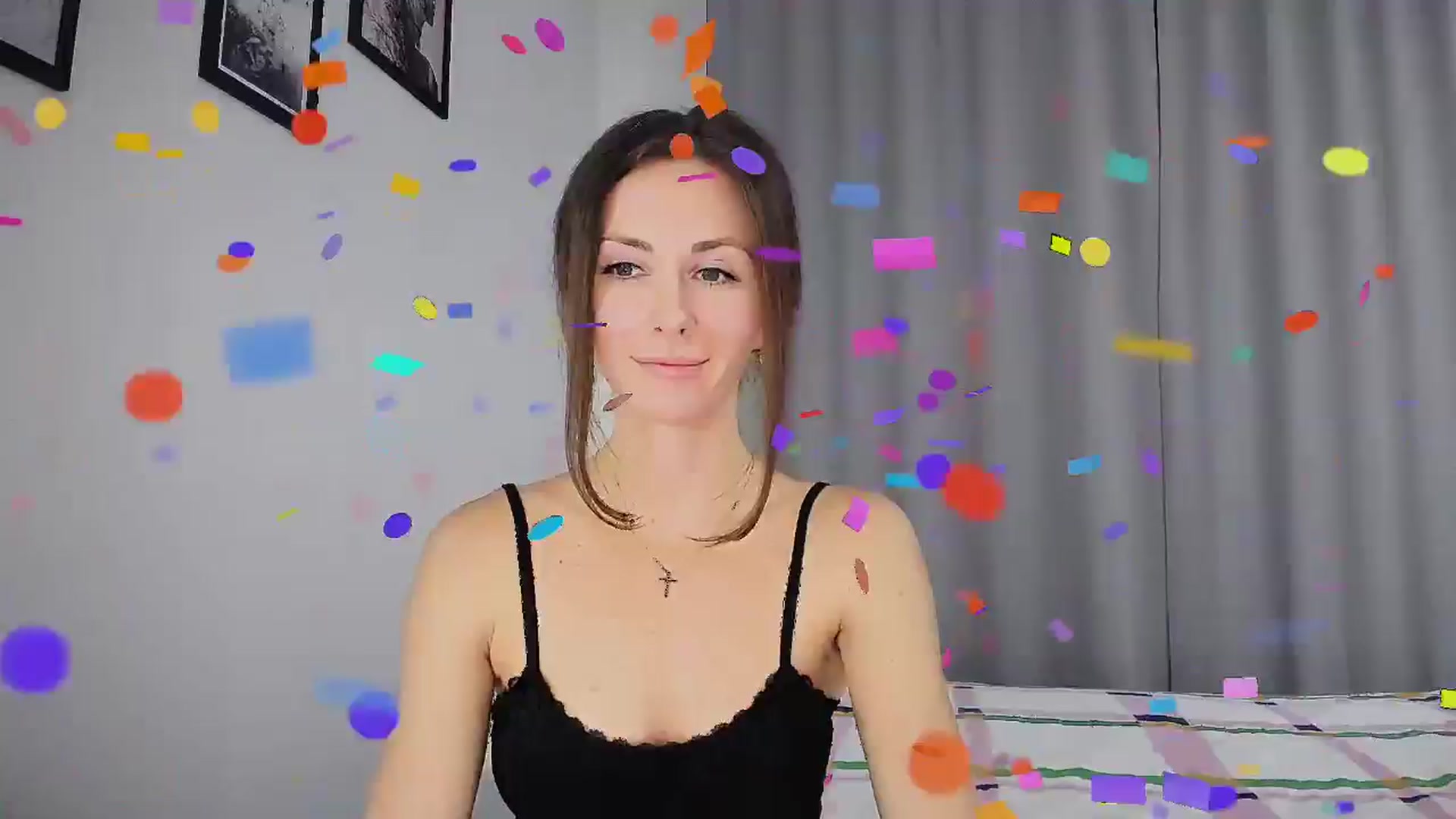 Gallery image thumbnail from Amber_Fry's myfreecams stream on, 11/28/2024, 22:00 image 8 of 20