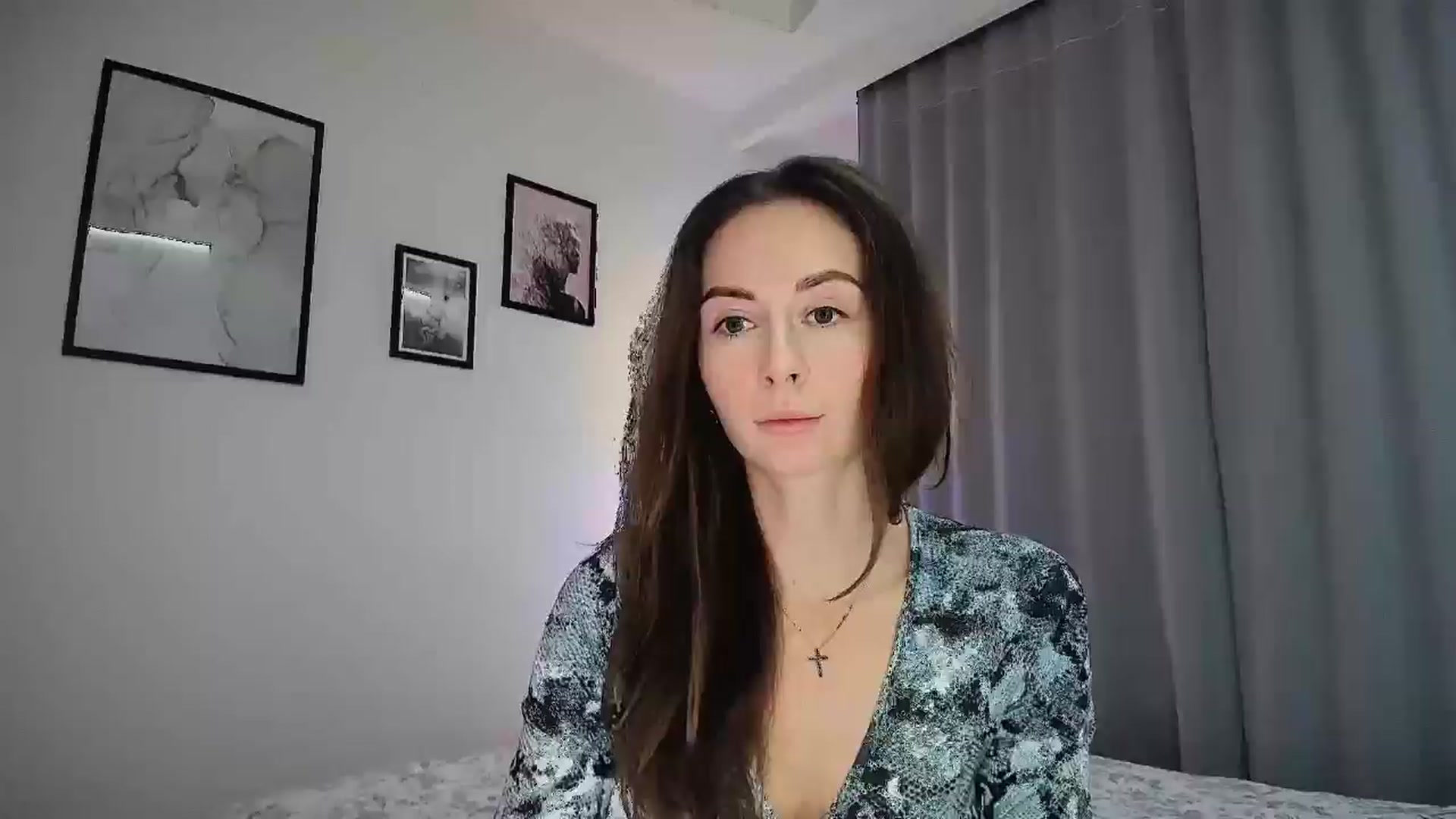 Gallery image thumbnail from Amber_Fry's myfreecams stream on, 12/08/2024, 21:12 image 3 of 20