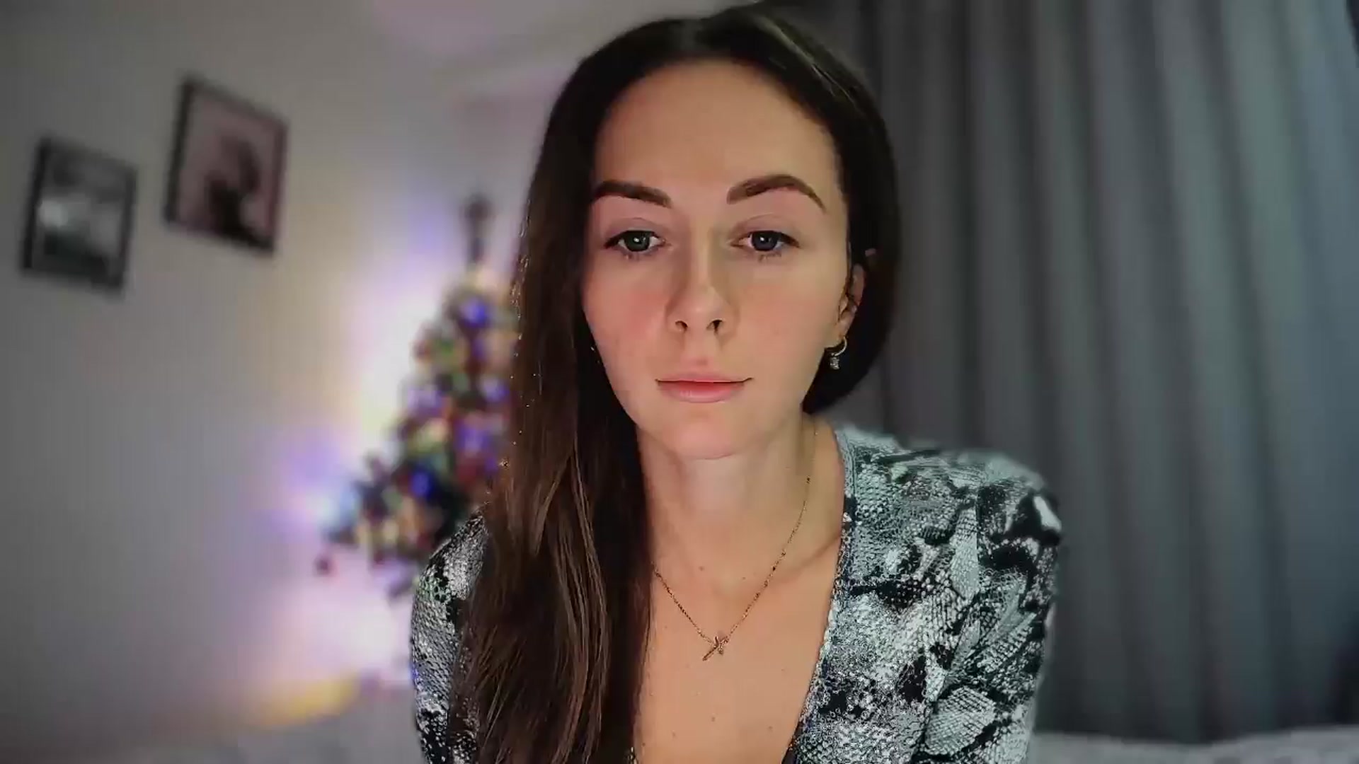 Gallery image thumbnail from Amber_Fry's myfreecams stream on, 12/08/2024, 22:02 image 14 of 20