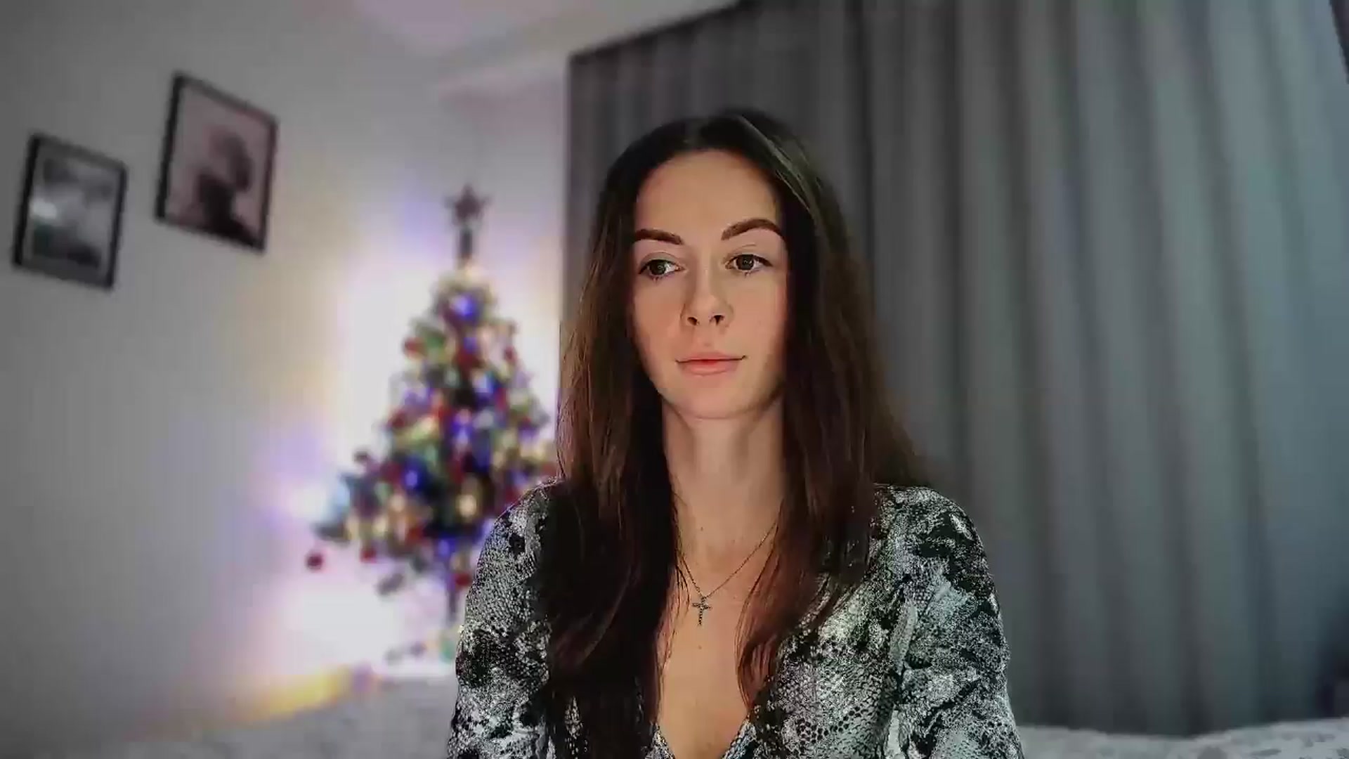 Gallery image thumbnail from Amber_Fry's myfreecams stream on, 12/08/2024, 22:02 image 2 of 20