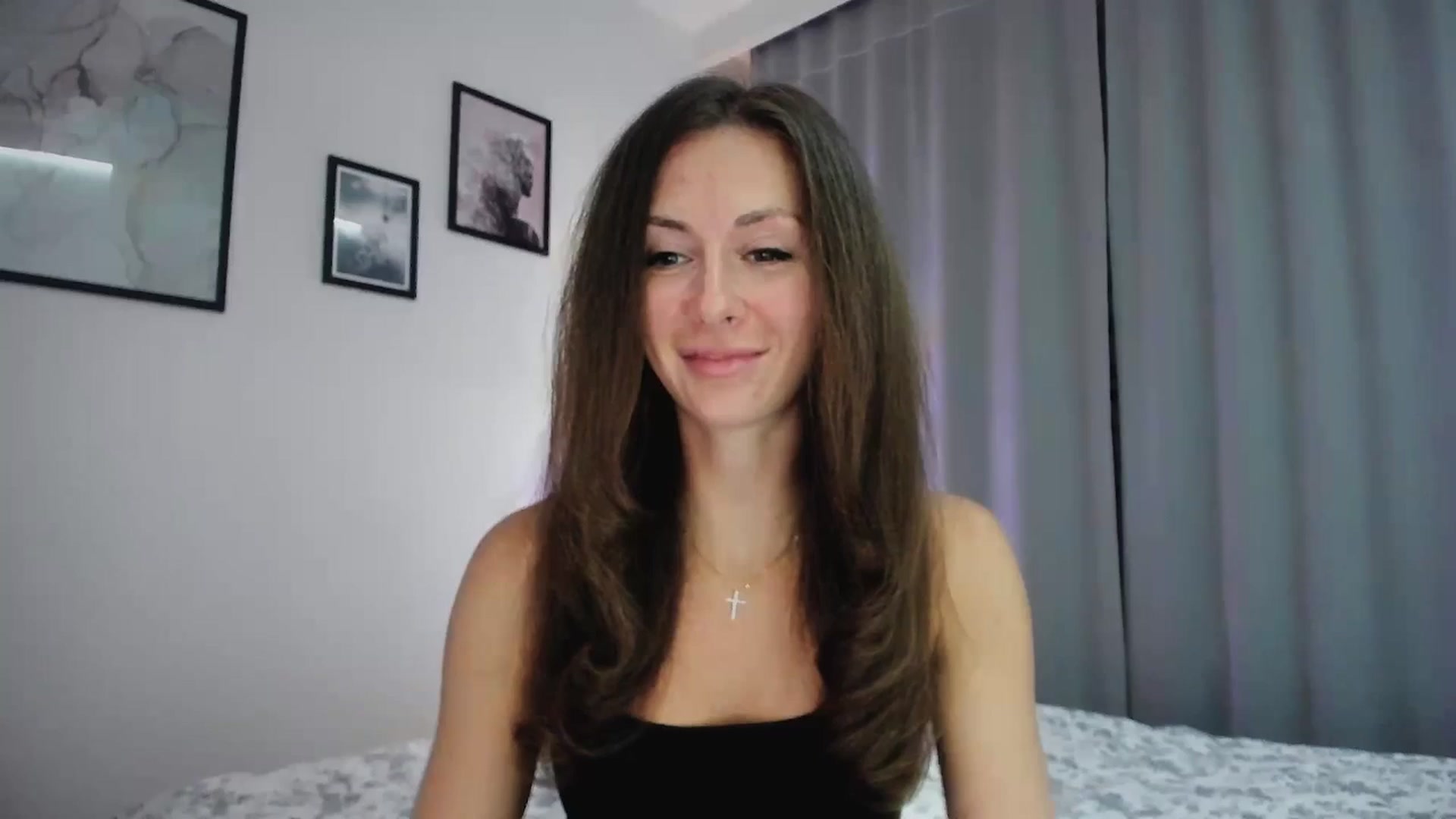 Gallery image thumbnail from Amber_Fry's myfreecams stream on, 01/05/2025, 21:02 image 2 of 20