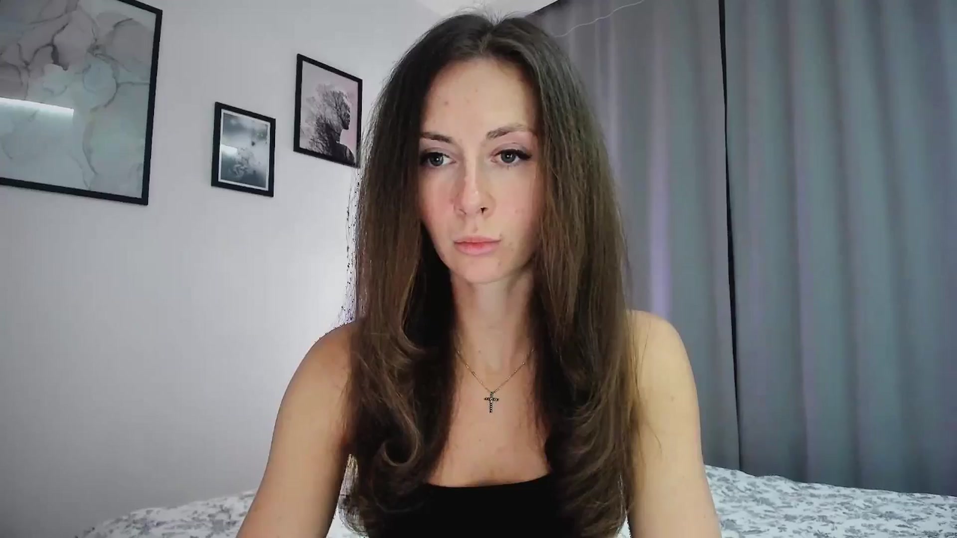 Gallery image thumbnail from Amber_Fry's myfreecams stream on, 01/05/2025, 21:02 image 1 of 20