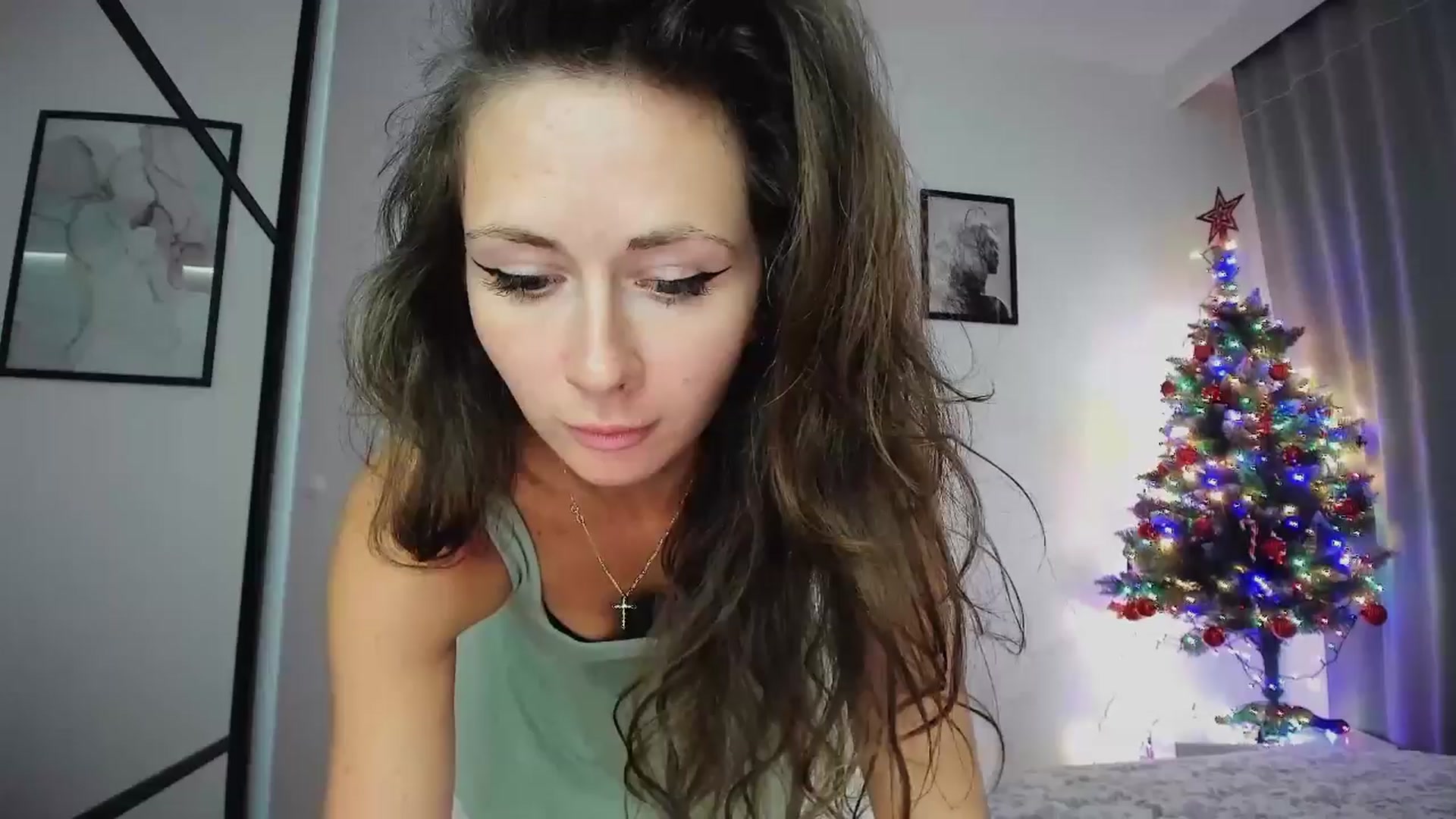 Gallery image thumbnail from Amber_Fry's myfreecams stream on, 01/11/2025, 18:46 image 20 of 20