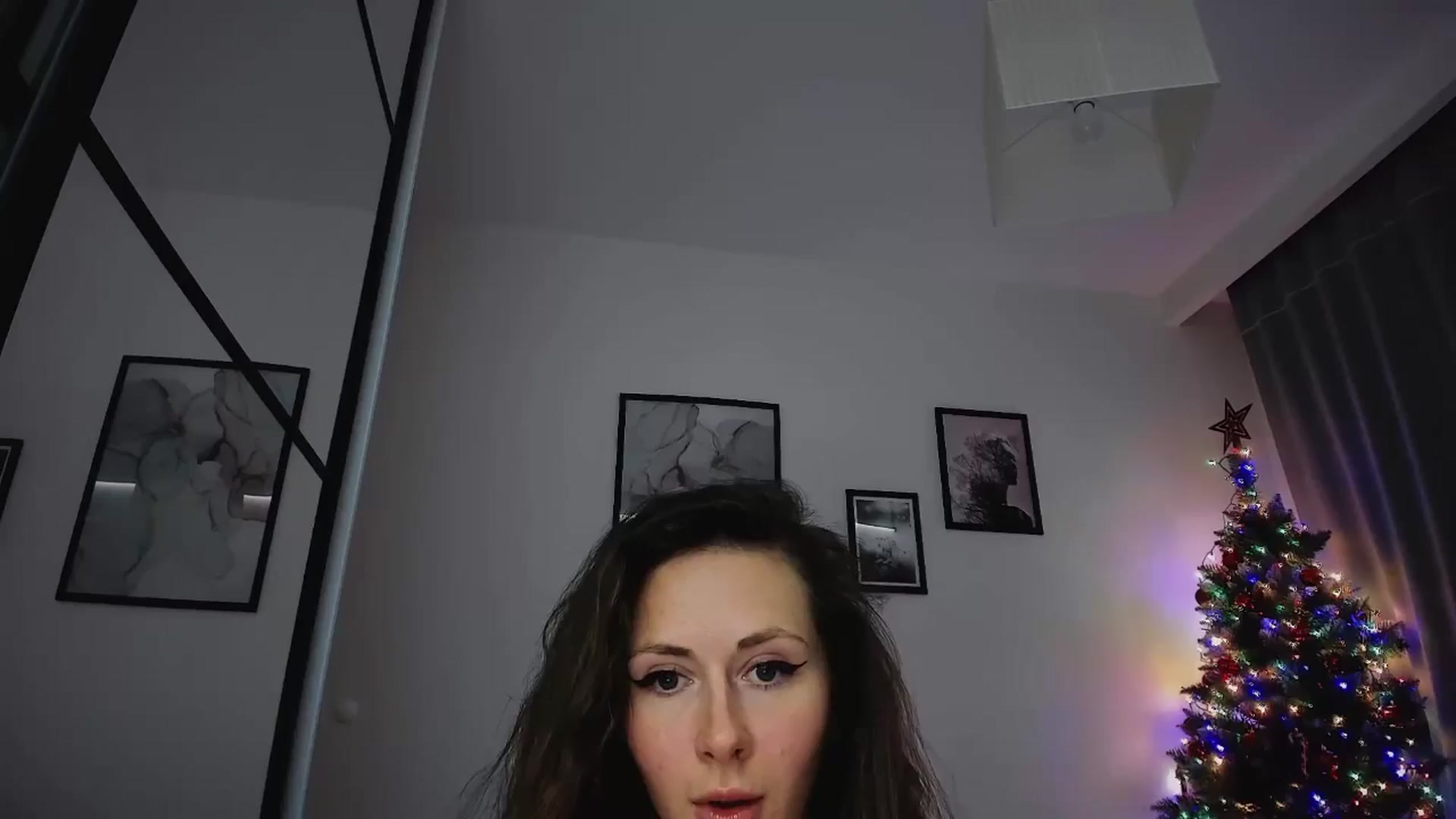 Gallery image thumbnail from Amber_Fry's myfreecams stream on, 01/11/2025, 19:23 image 5 of 20