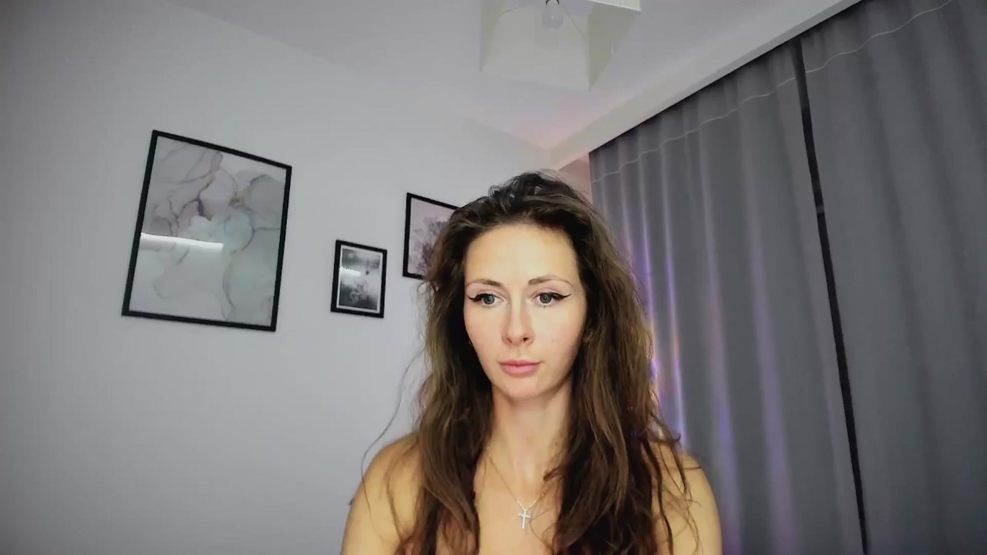 Gallery image thumbnail from Amber_Fry's myfreecams stream on, 01/11/2025, 19:23 image 19 of 20