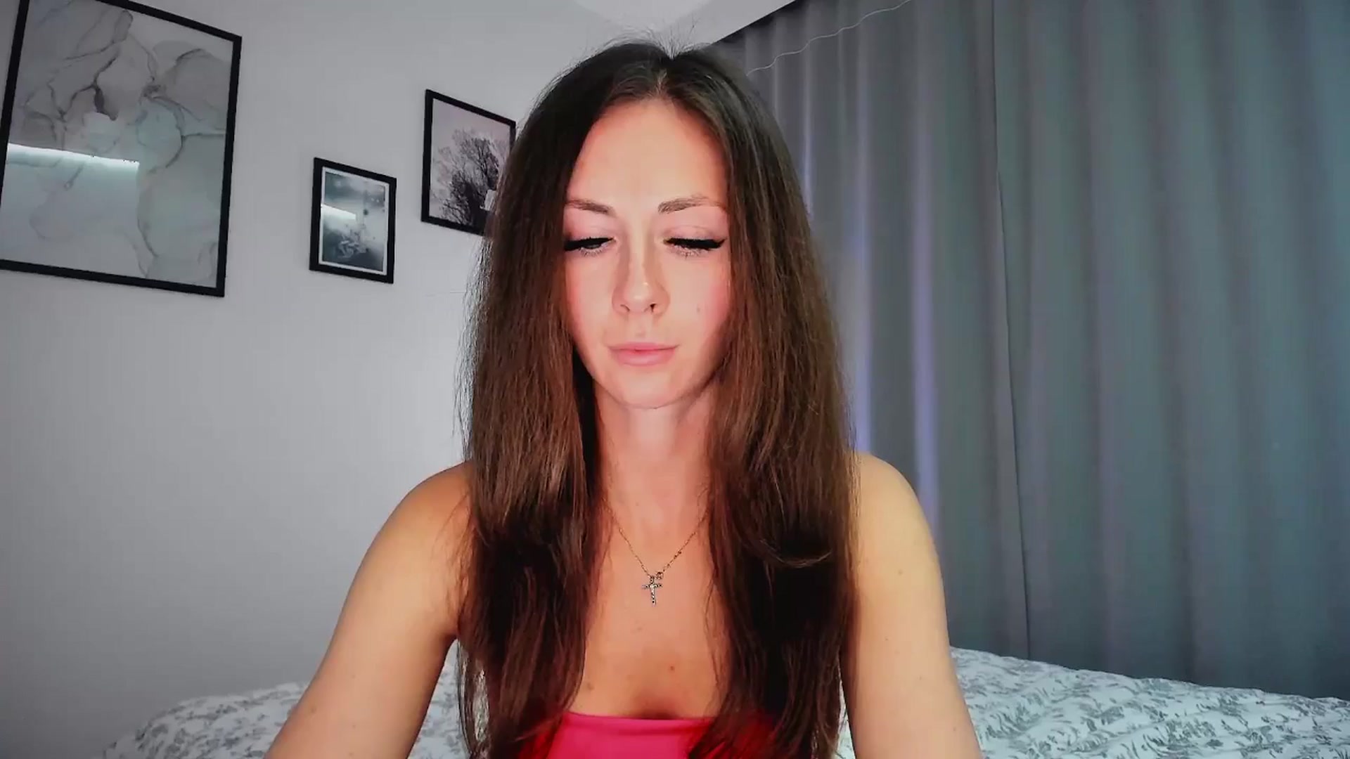 Gallery image thumbnail from Amber_Fry's myfreecams stream on, 01/12/2025, 19:02 image 9 of 20
