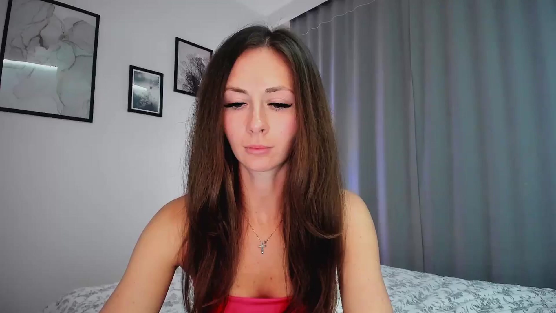 Gallery image thumbnail from Amber_Fry's myfreecams stream on, 01/12/2025, 19:02 image 14 of 20