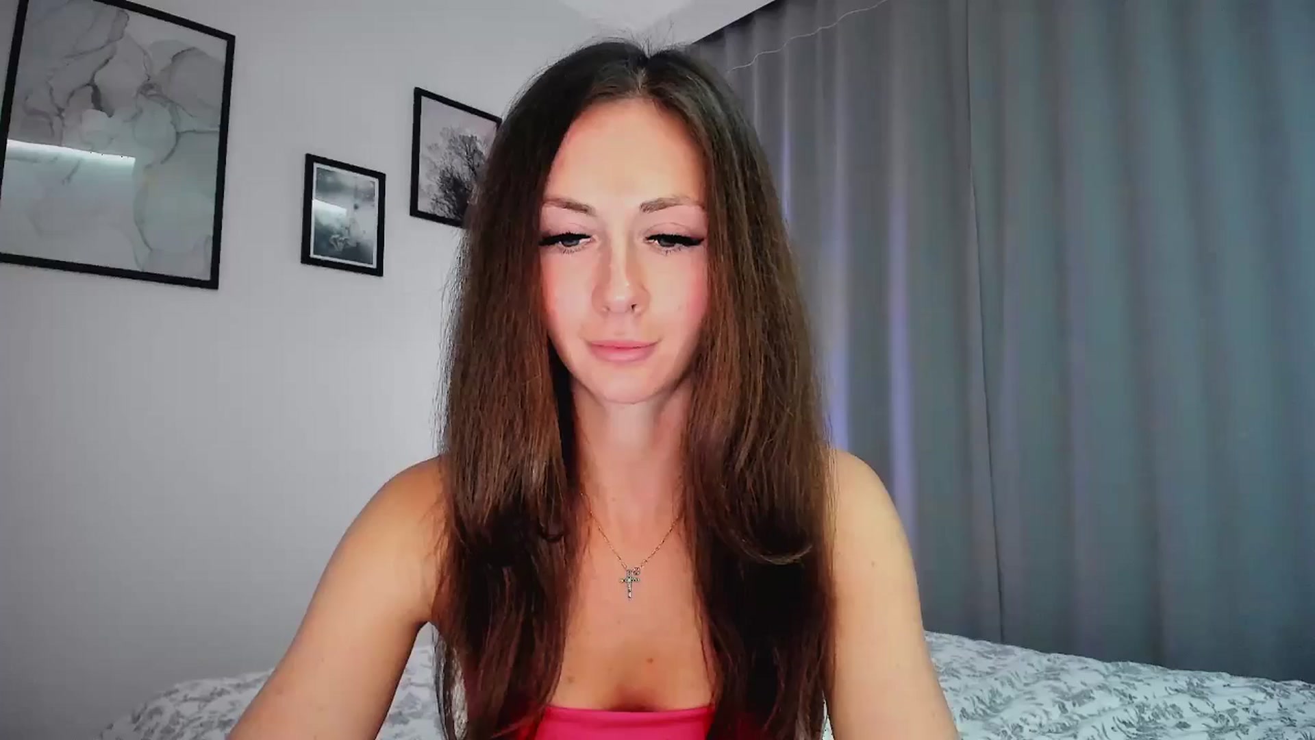 Gallery image thumbnail from Amber_Fry's myfreecams stream on, 01/12/2025, 19:02 image 12 of 20